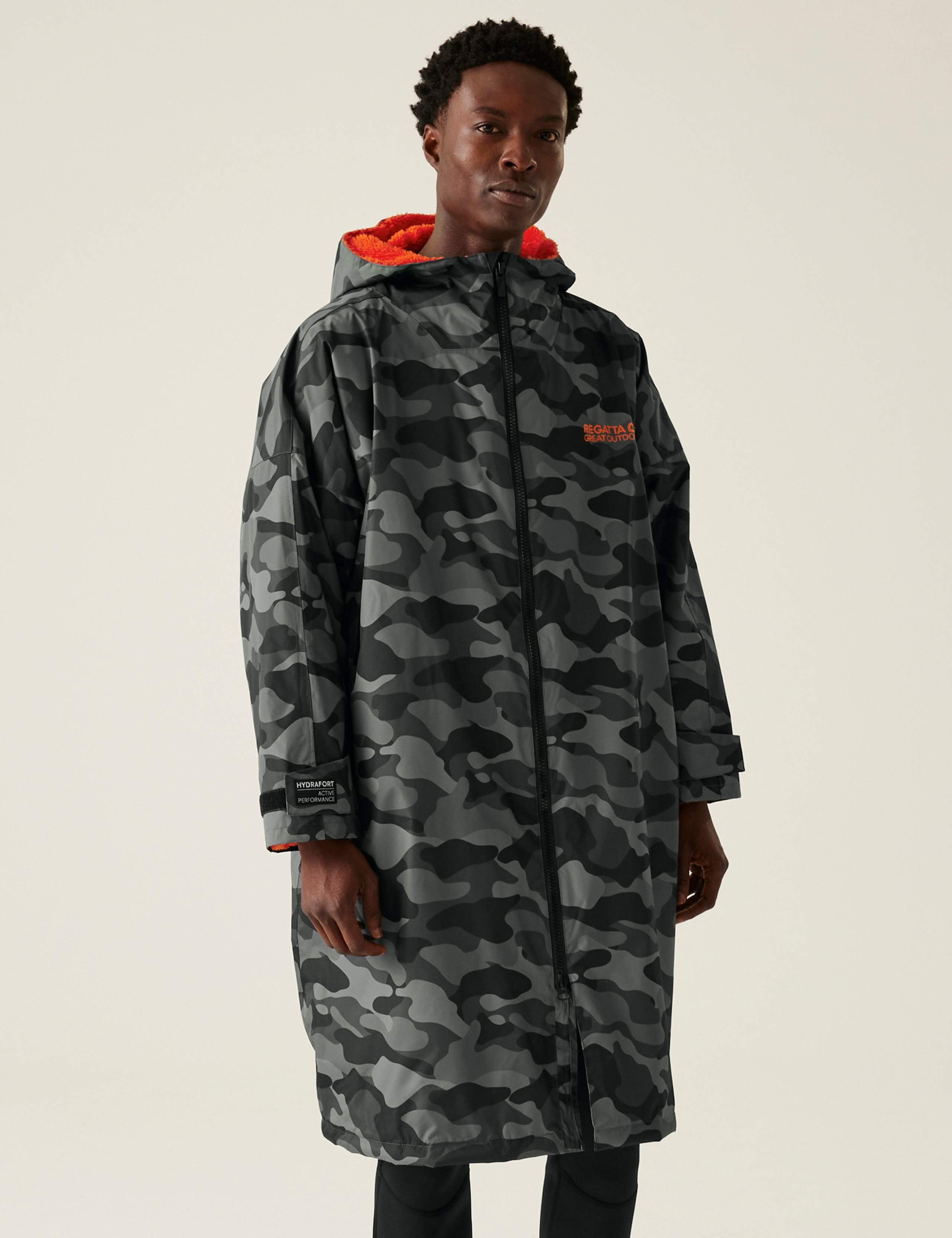 Waterproof Hooded Changing Robe 1 of 8