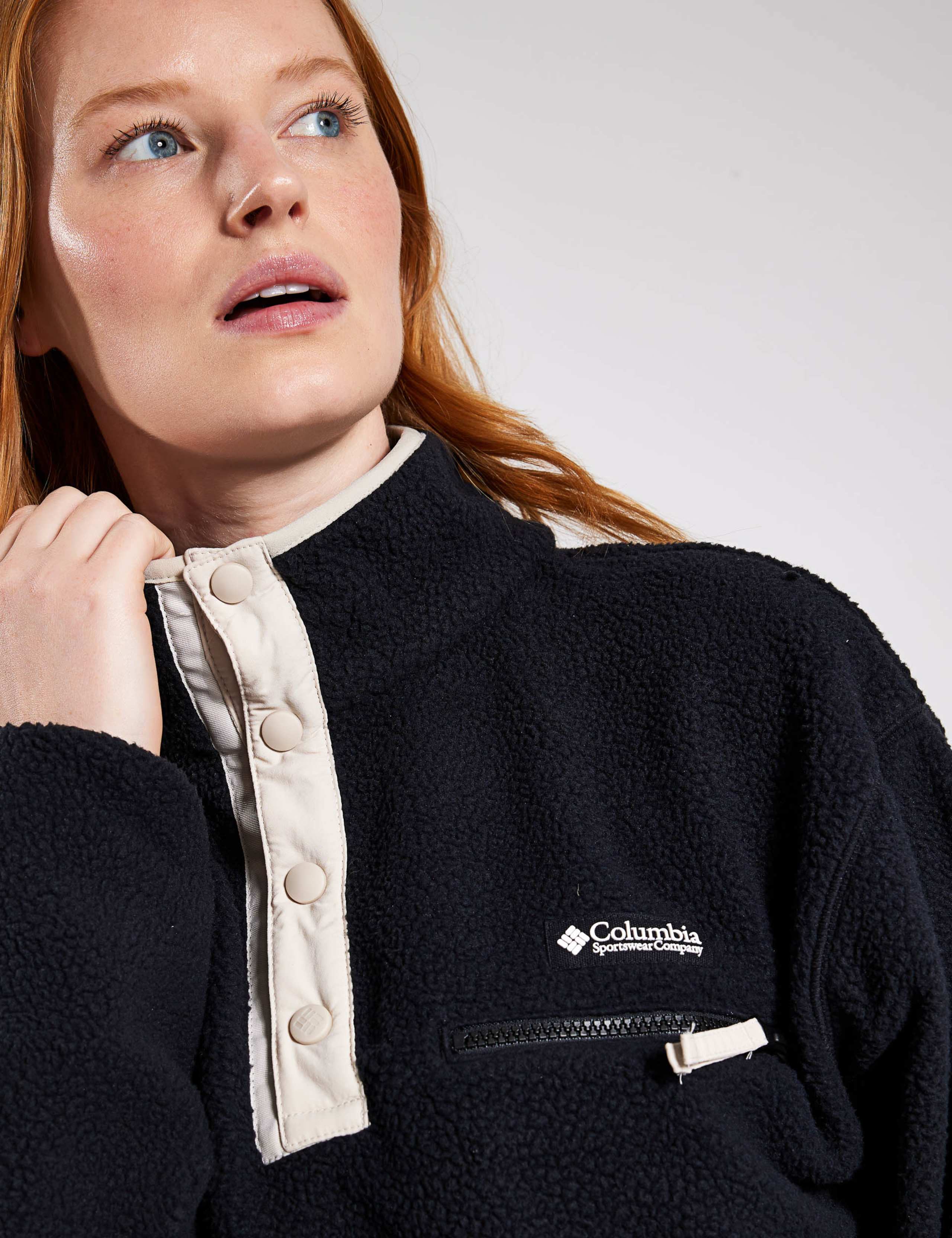 Helvetia Funnel Neck Cropped Fleece 4 of 4