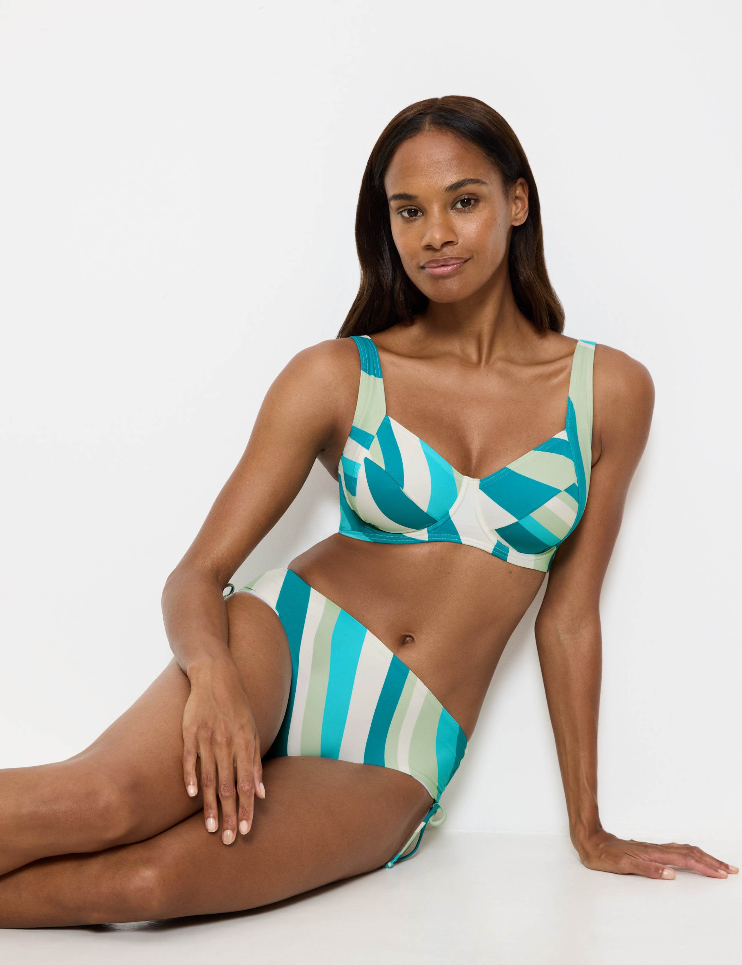 Summer Mix Match Printed Wired Bikini Top B-DD 5 of 5