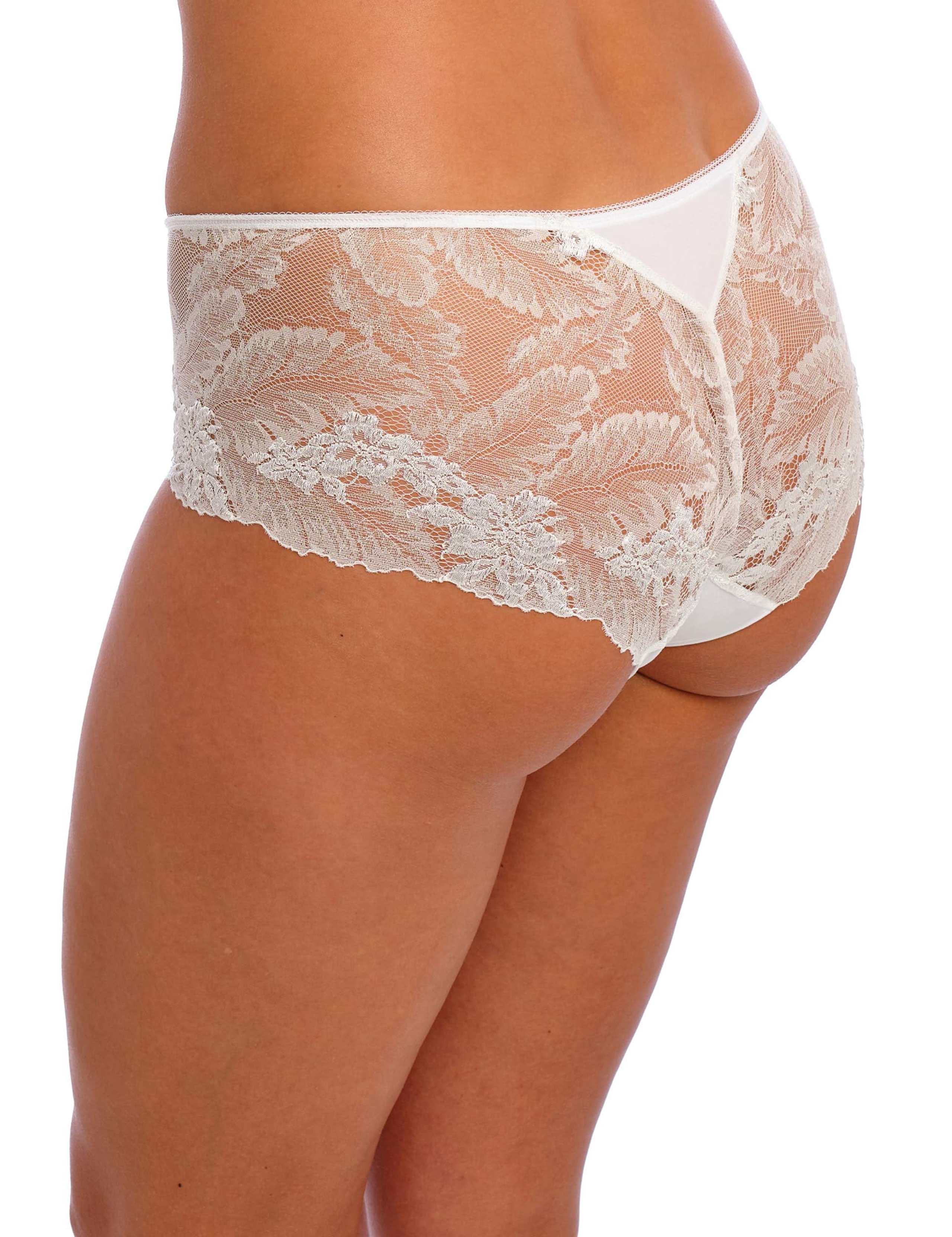 Most Divine Lace Shorts 4 of 4
