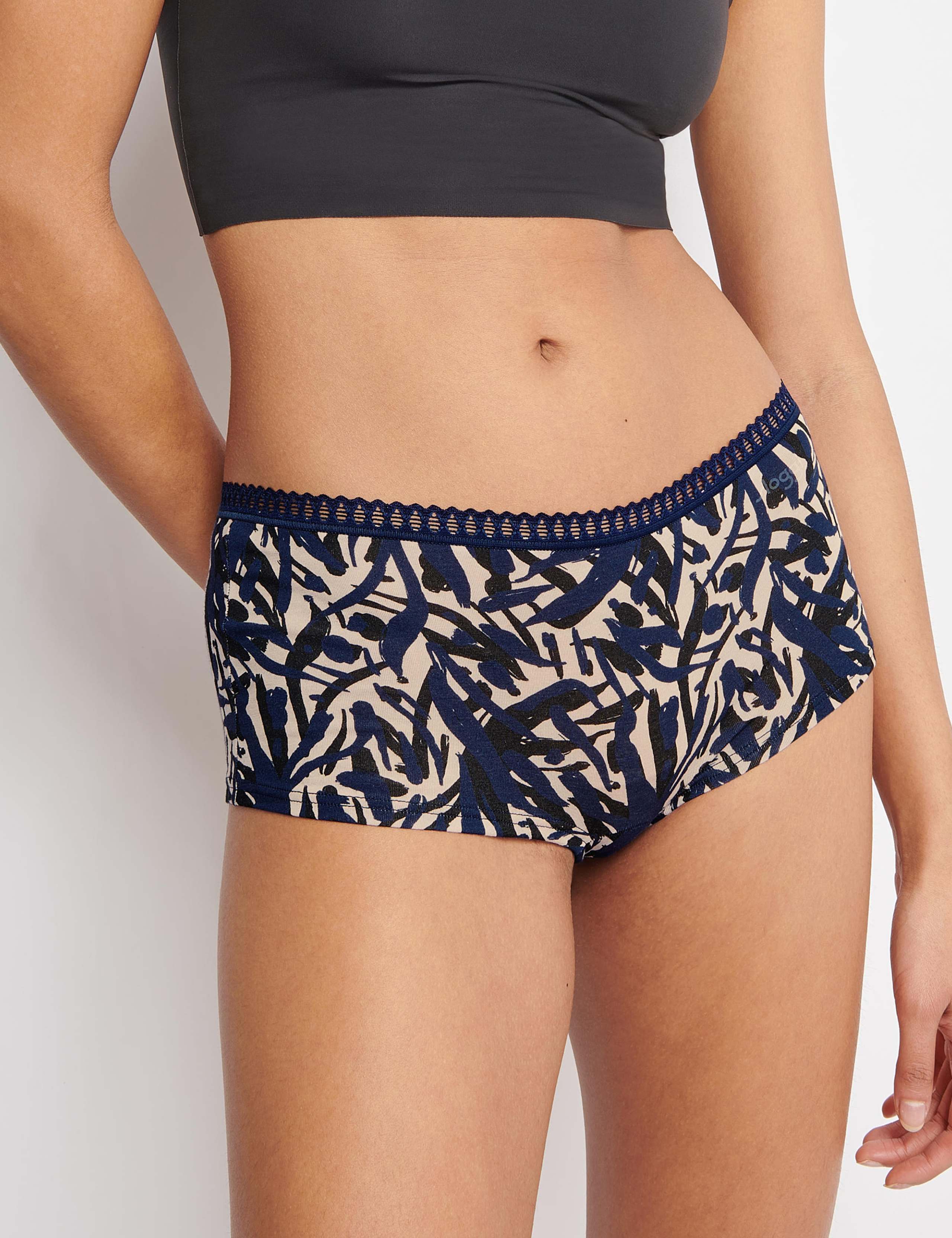 3pk Go Crush Cotton Rich Low Rise Shorts 2 of 7