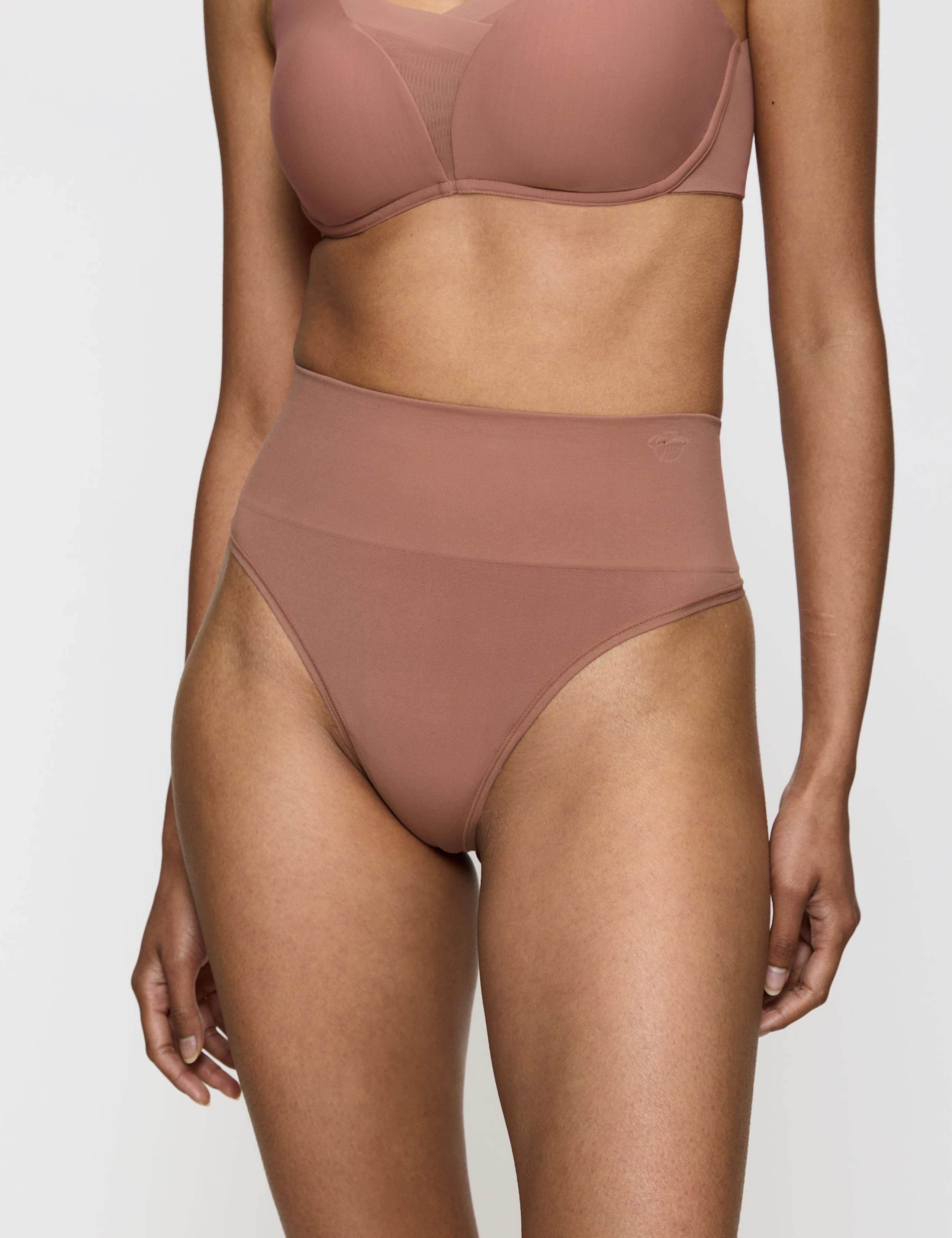 Soft Sculpt Bandeau High Rise Thong 3 of 5