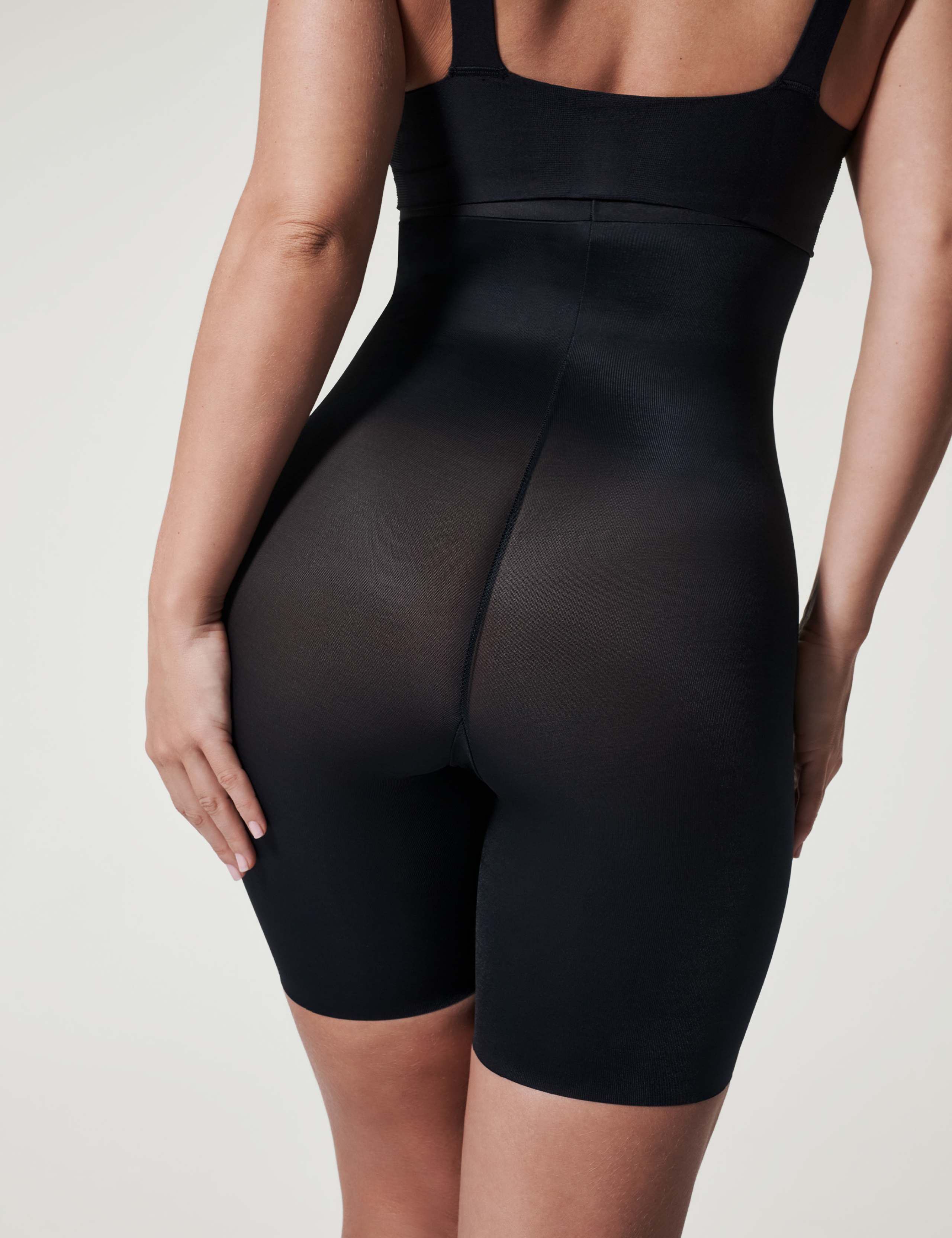 Thinstincts 2.0 Medium Control High-Waisted Mid-Thigh Shorts 3 of 3