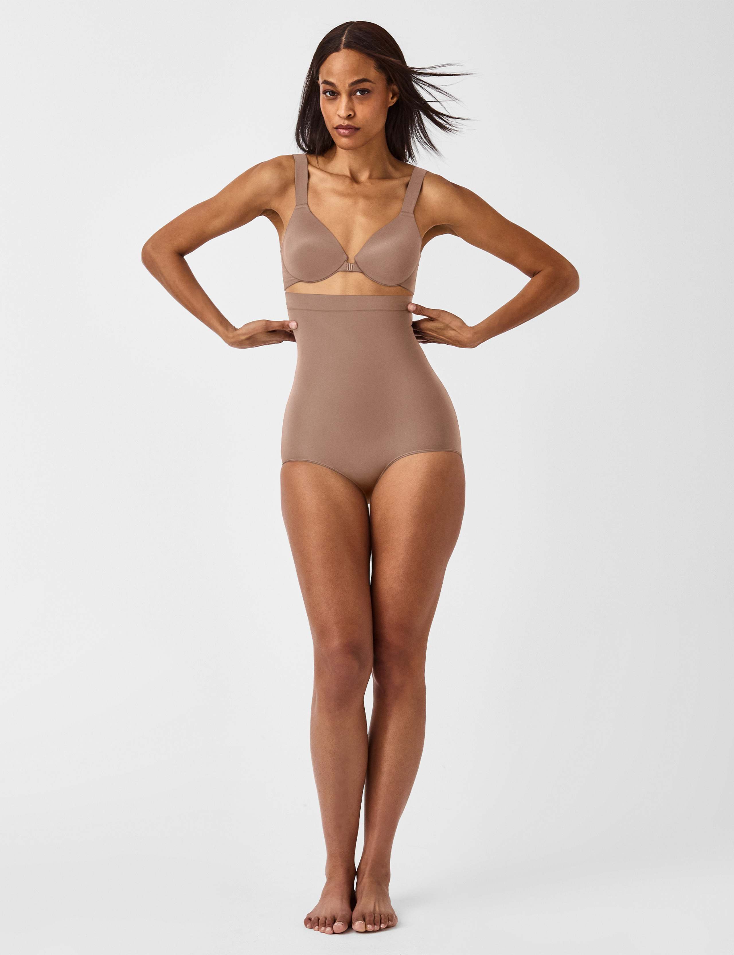Everyday Medium Control Shaping Knickers 3 of 4