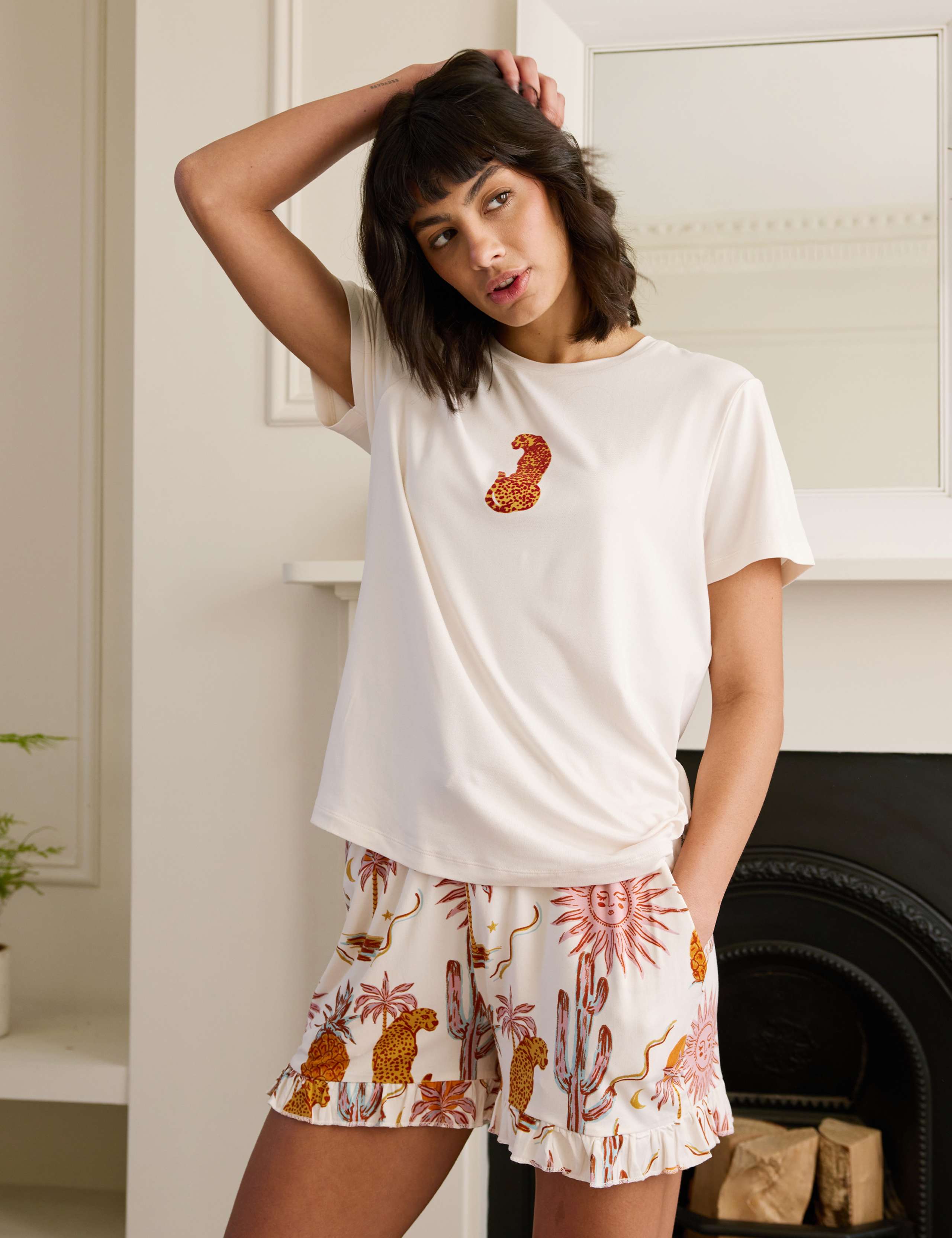 Leopard Desert Print Frill Hem Shortie Set 2 of 5