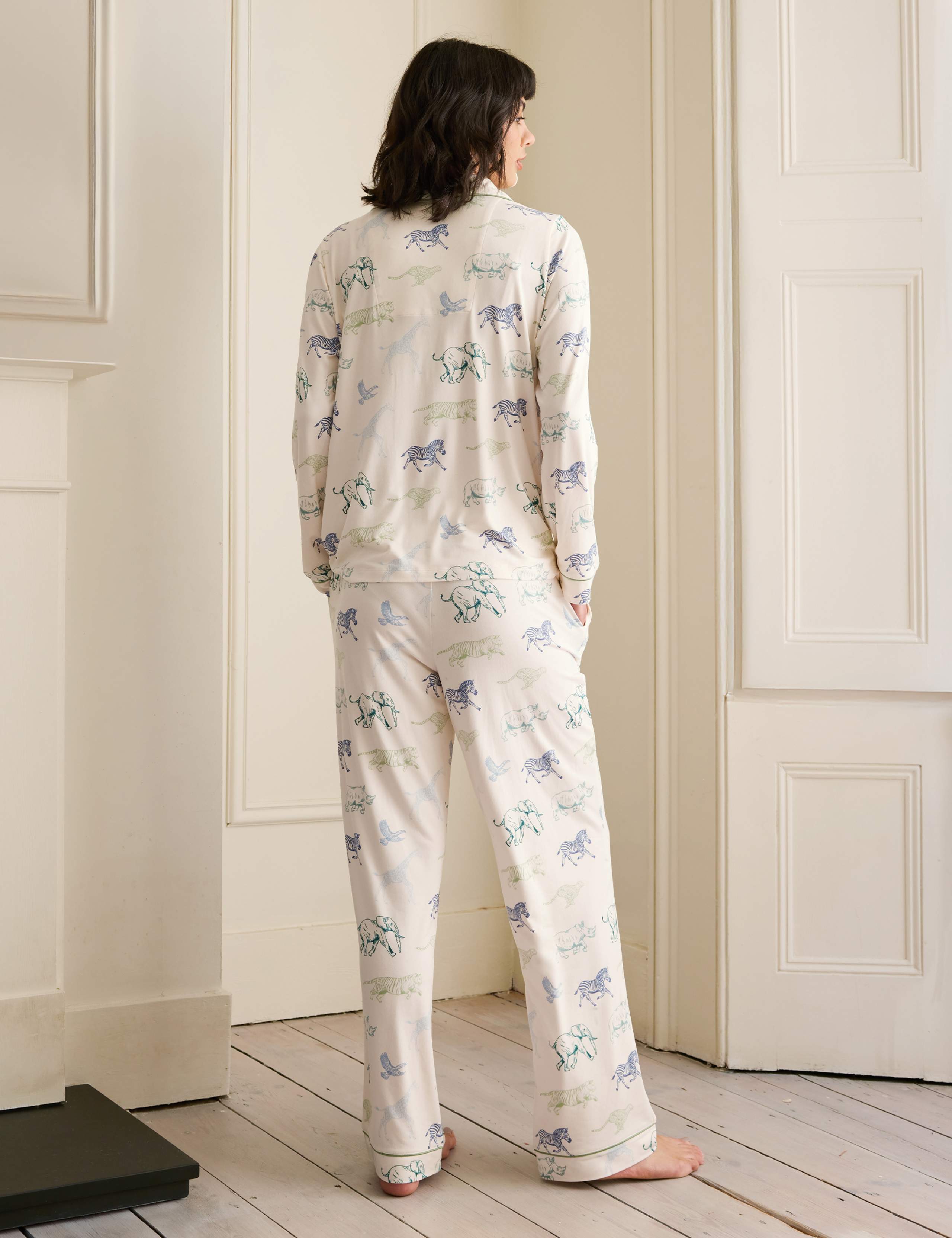 Safari Animal Print Revere Pyjama Set 2 of 5