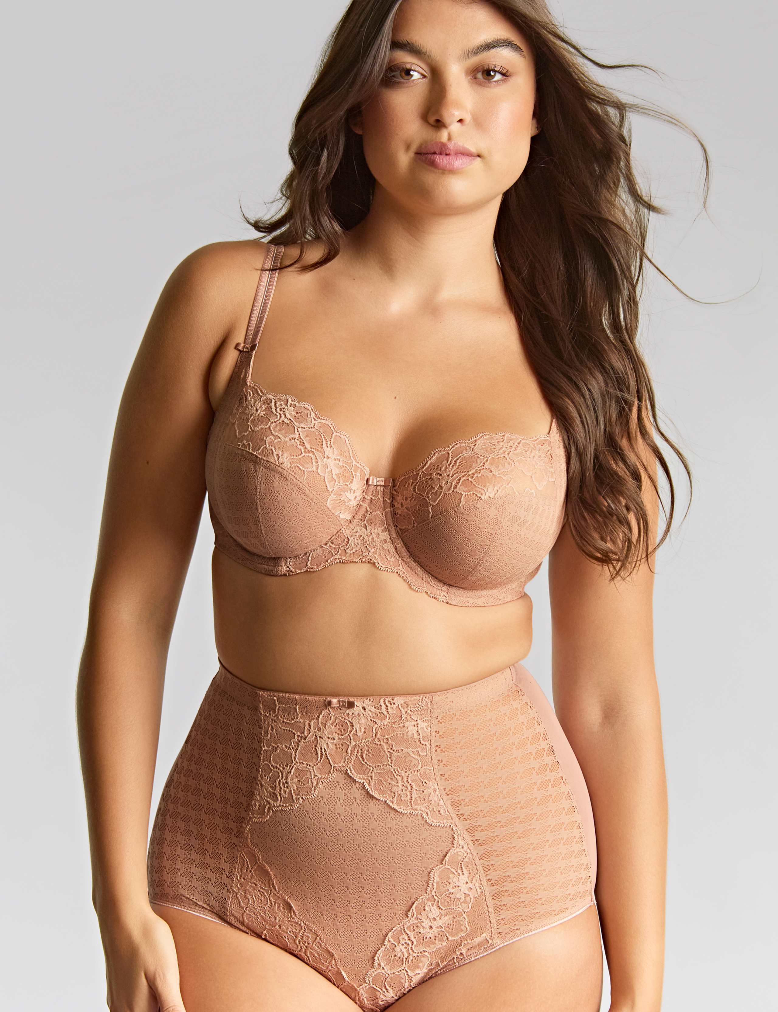 Envy Wired Full Cup Bra D-K 1 of 6