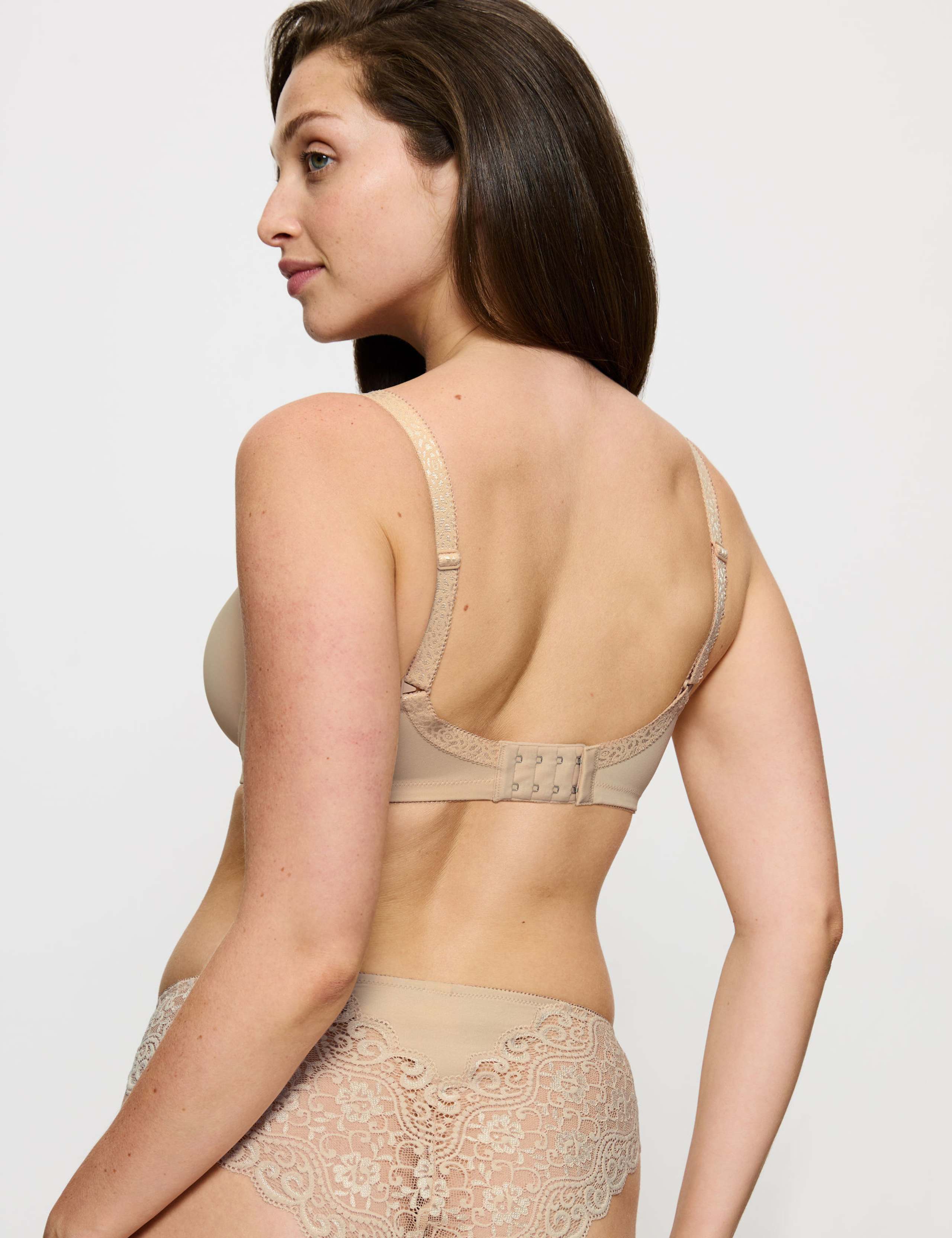 Amourette W01 Wired Minimiser Bra (C-F) 3 of 5