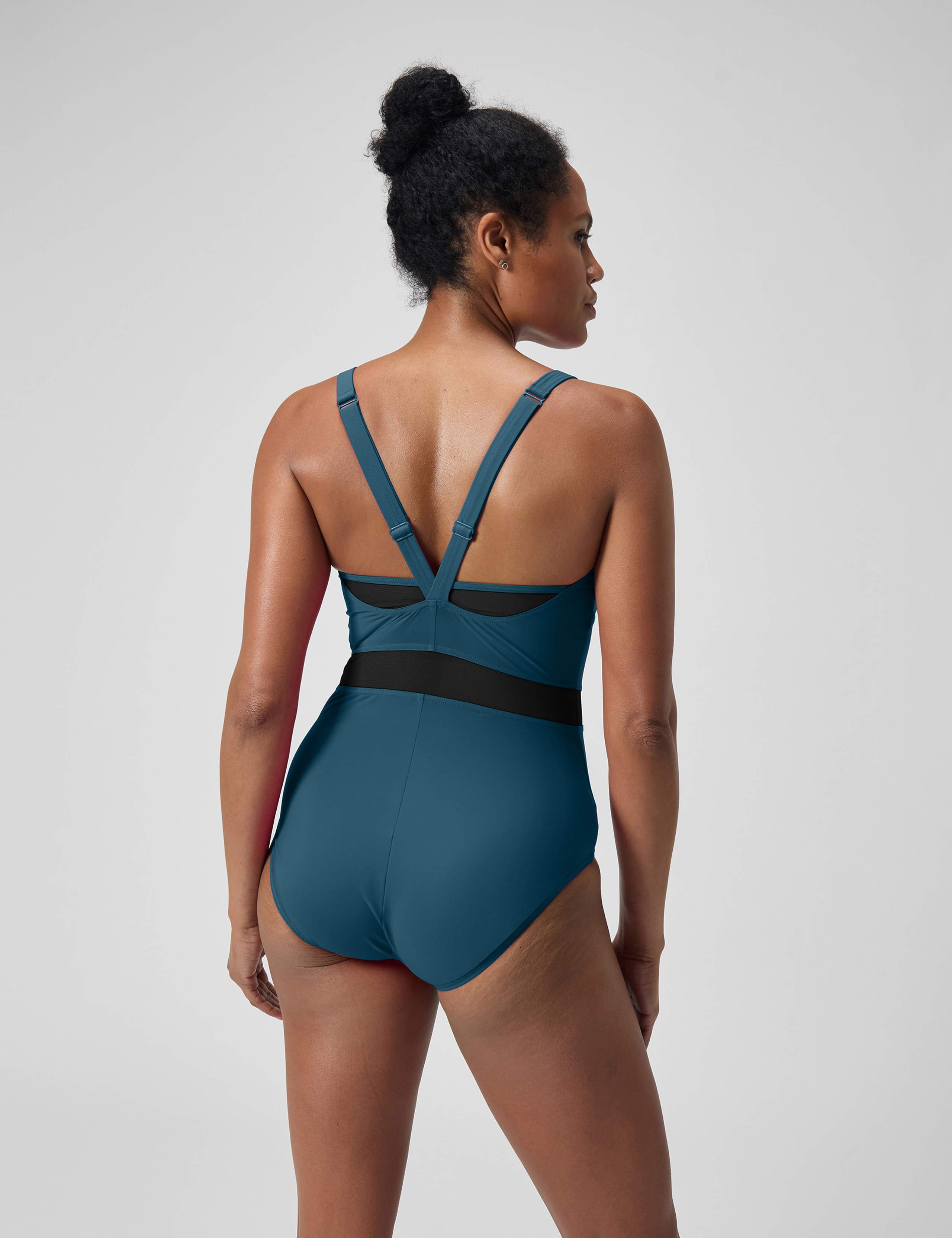 Shaping LuniaGlow Scoop Neck Swimsuit 3 of 3