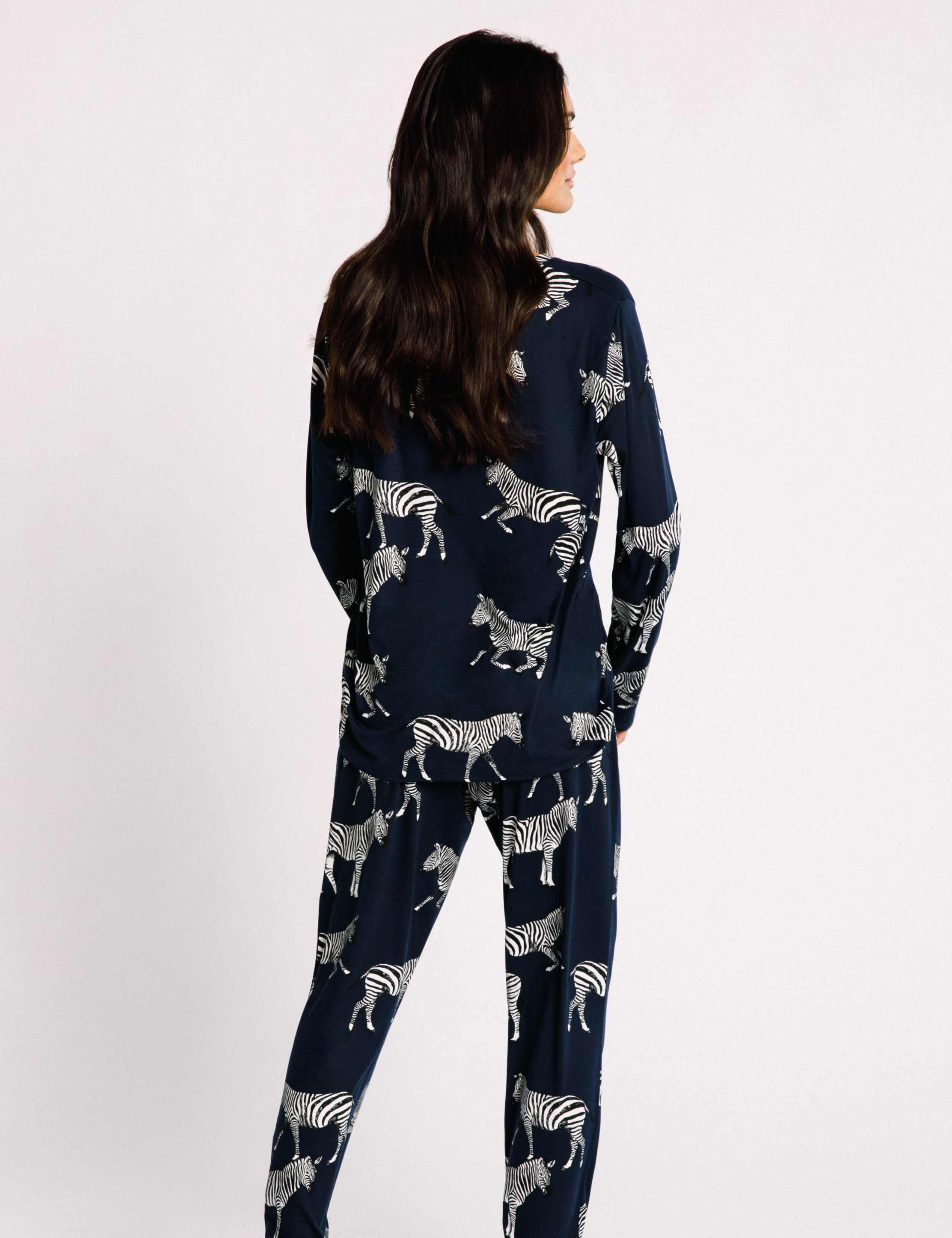 Zebra Print Crew Neck Pyjama Set 3 of 5