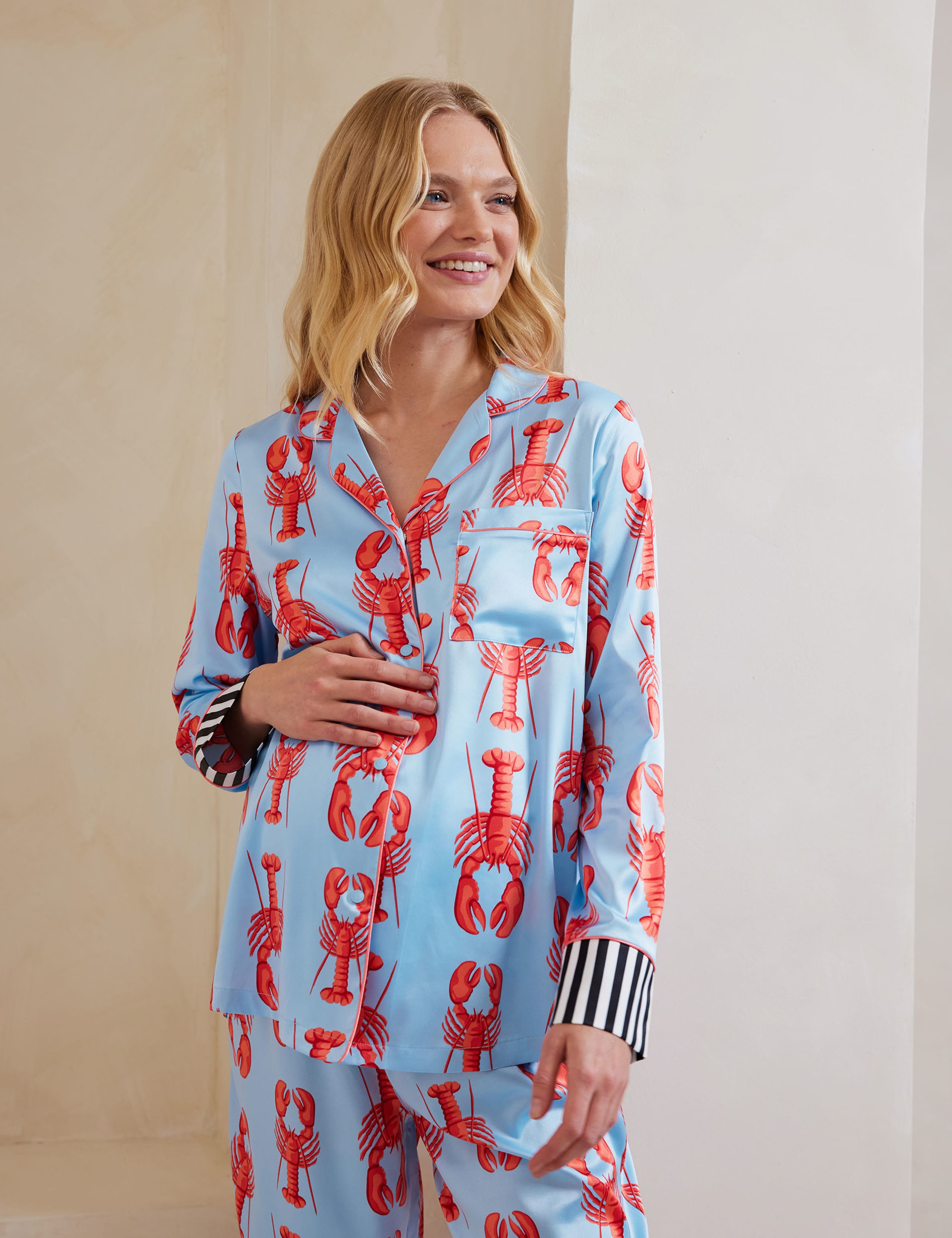 Maternity Satin Lobster Revere Pyjama Set 3 of 5
