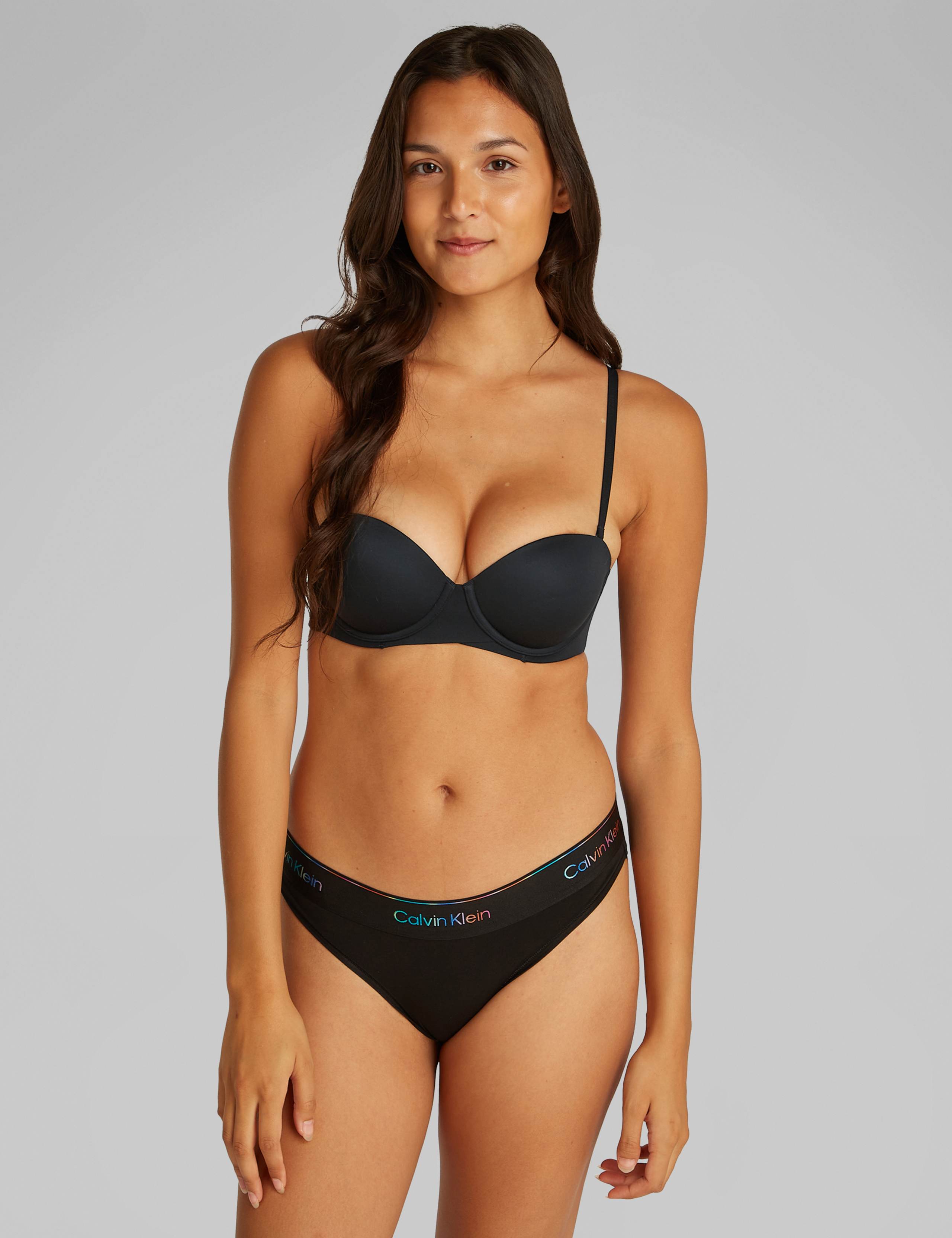 Strapless Push Up Bra - Perfectly Fit 3 of 5