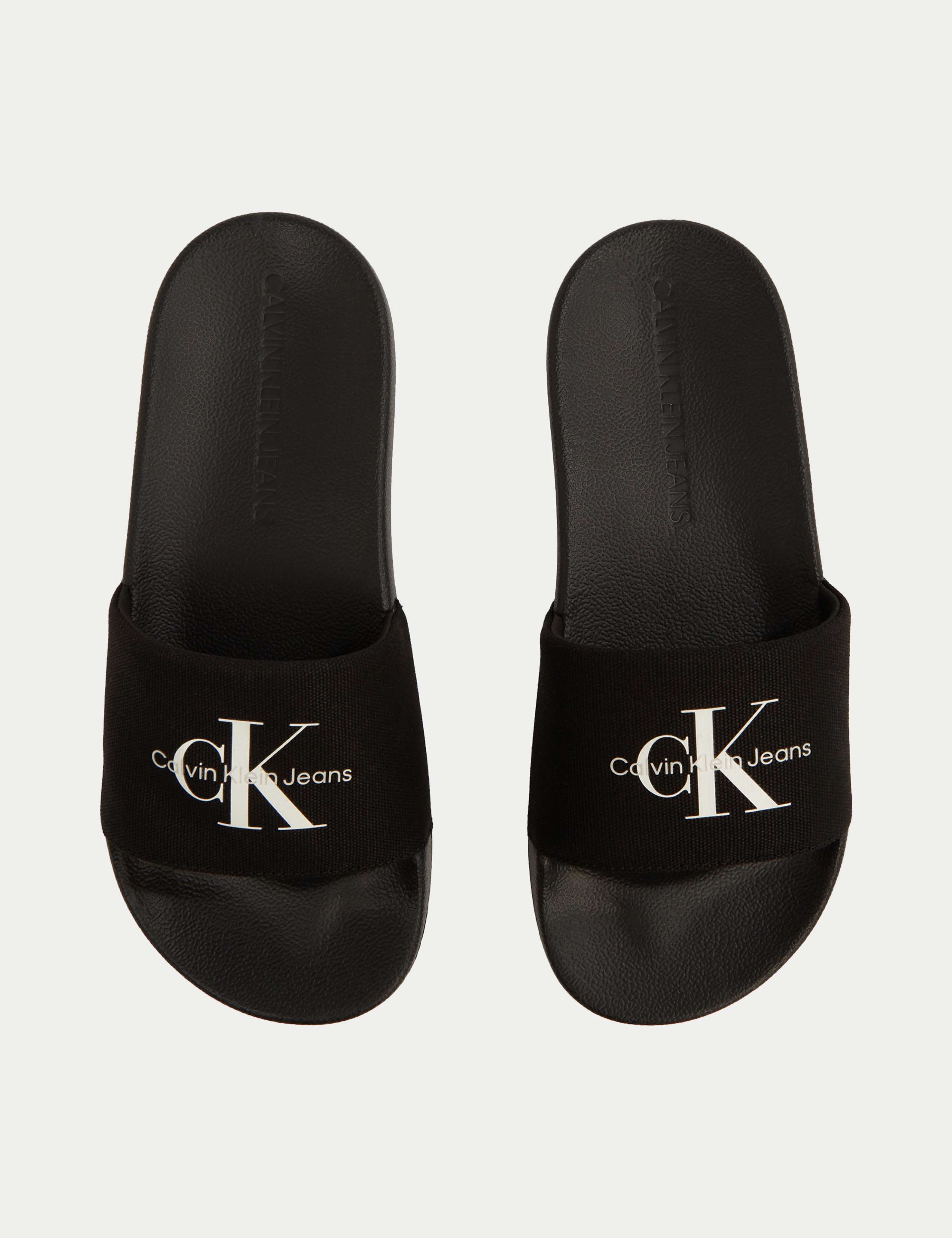 Monogram Flat Sliders 1 of 5