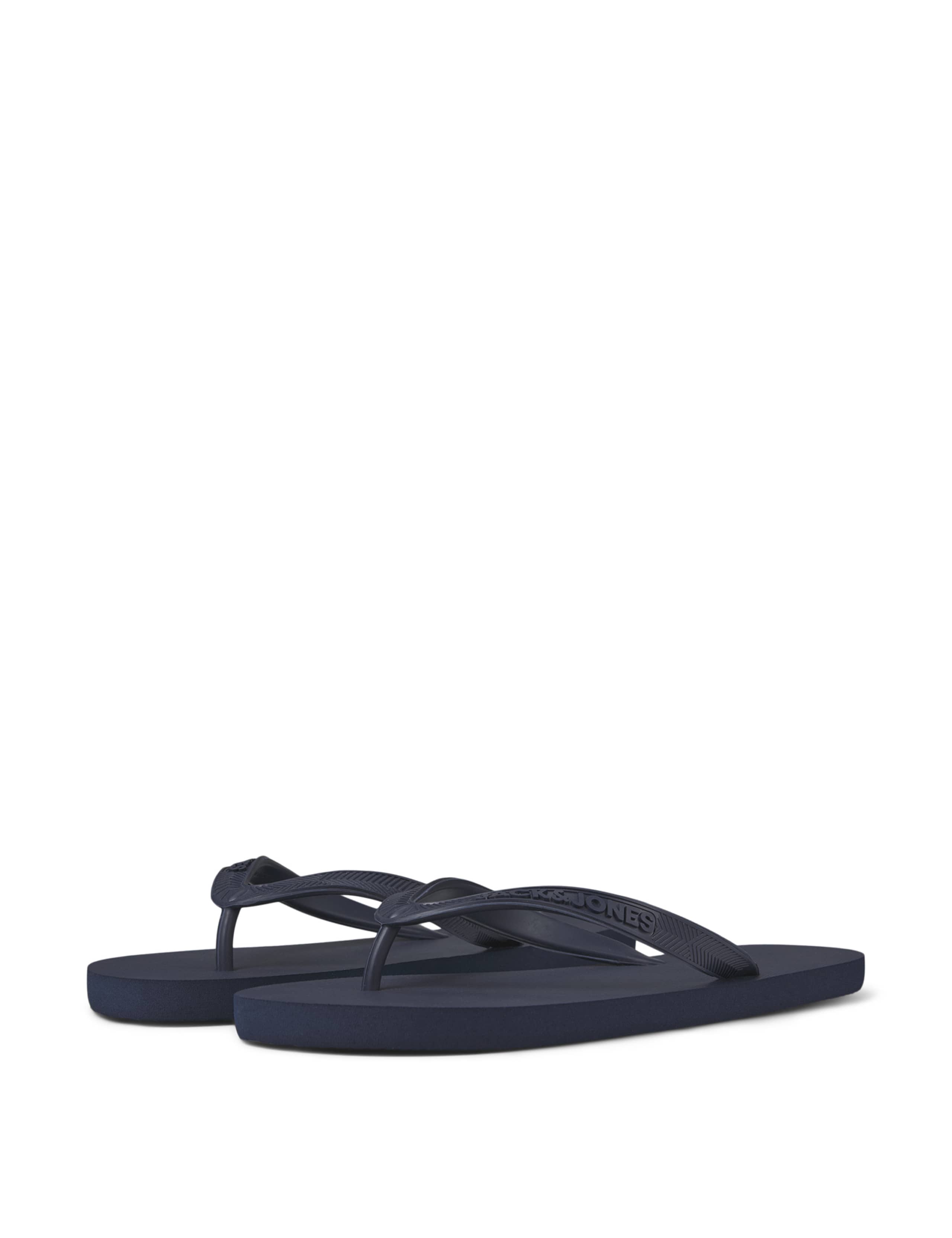 Flip Flops 2 of 4