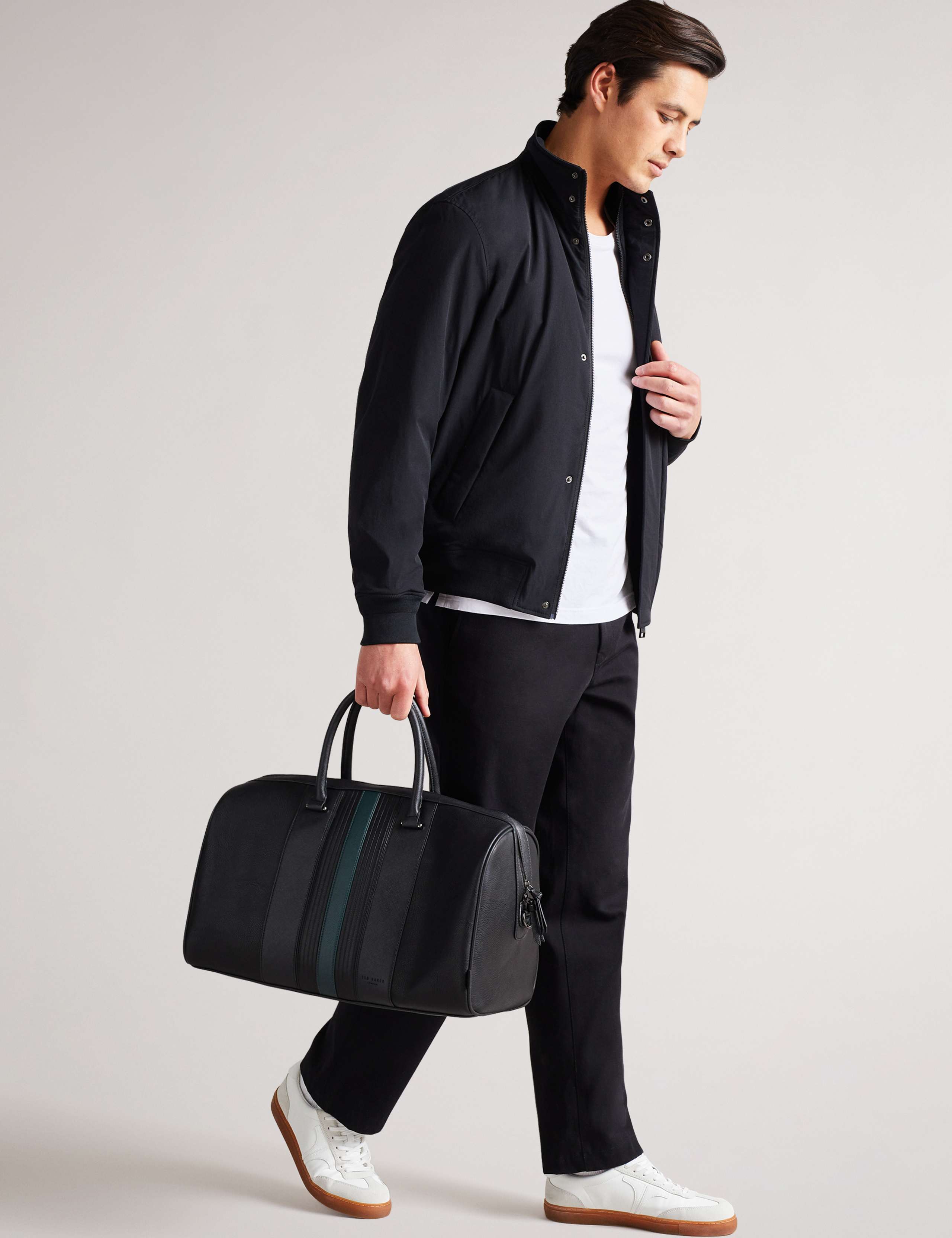 Leather Weekend Bag 3 of 3