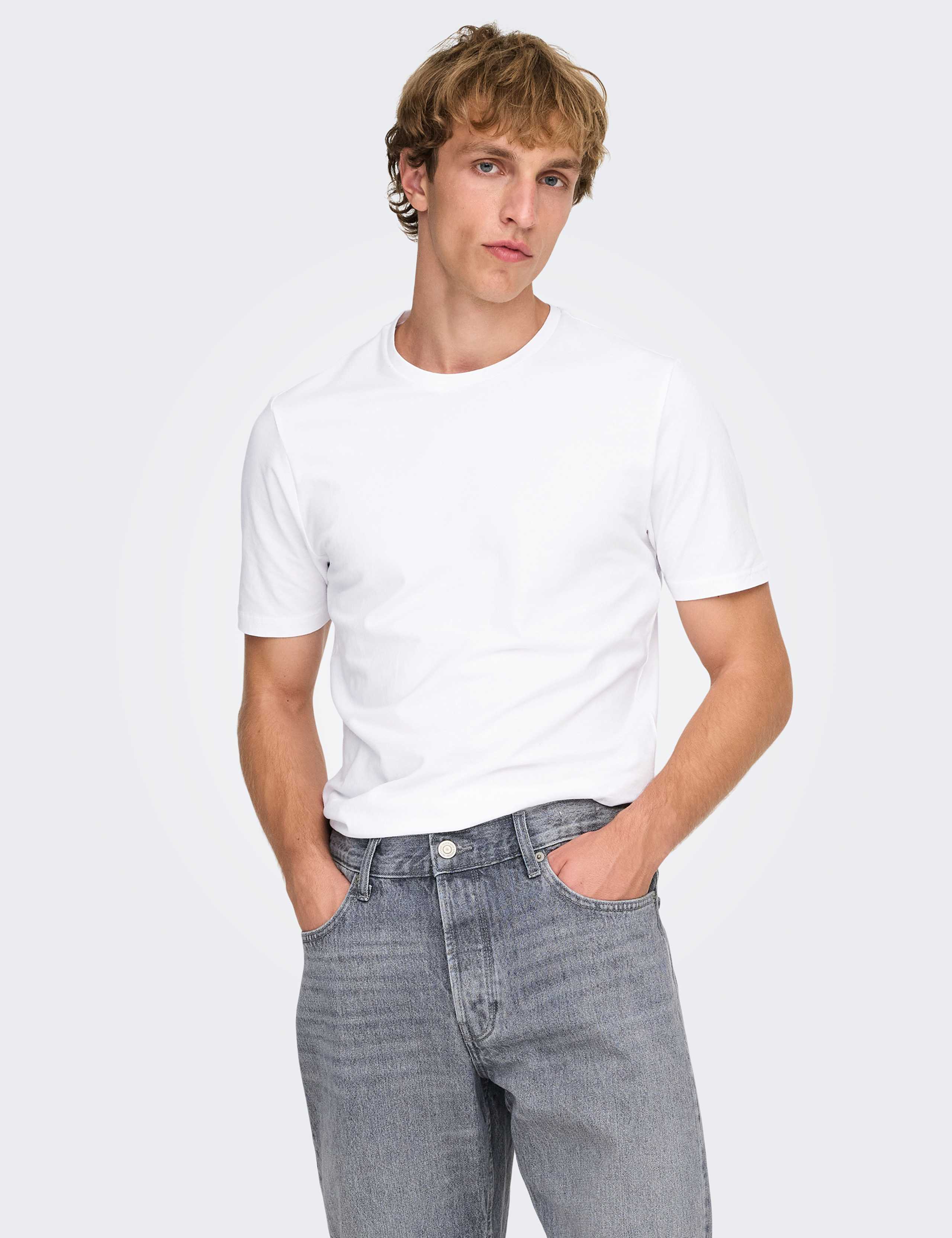 2 Pack Slim Fit Cotton Rich Crew Neck T-Shirts 1 of 5