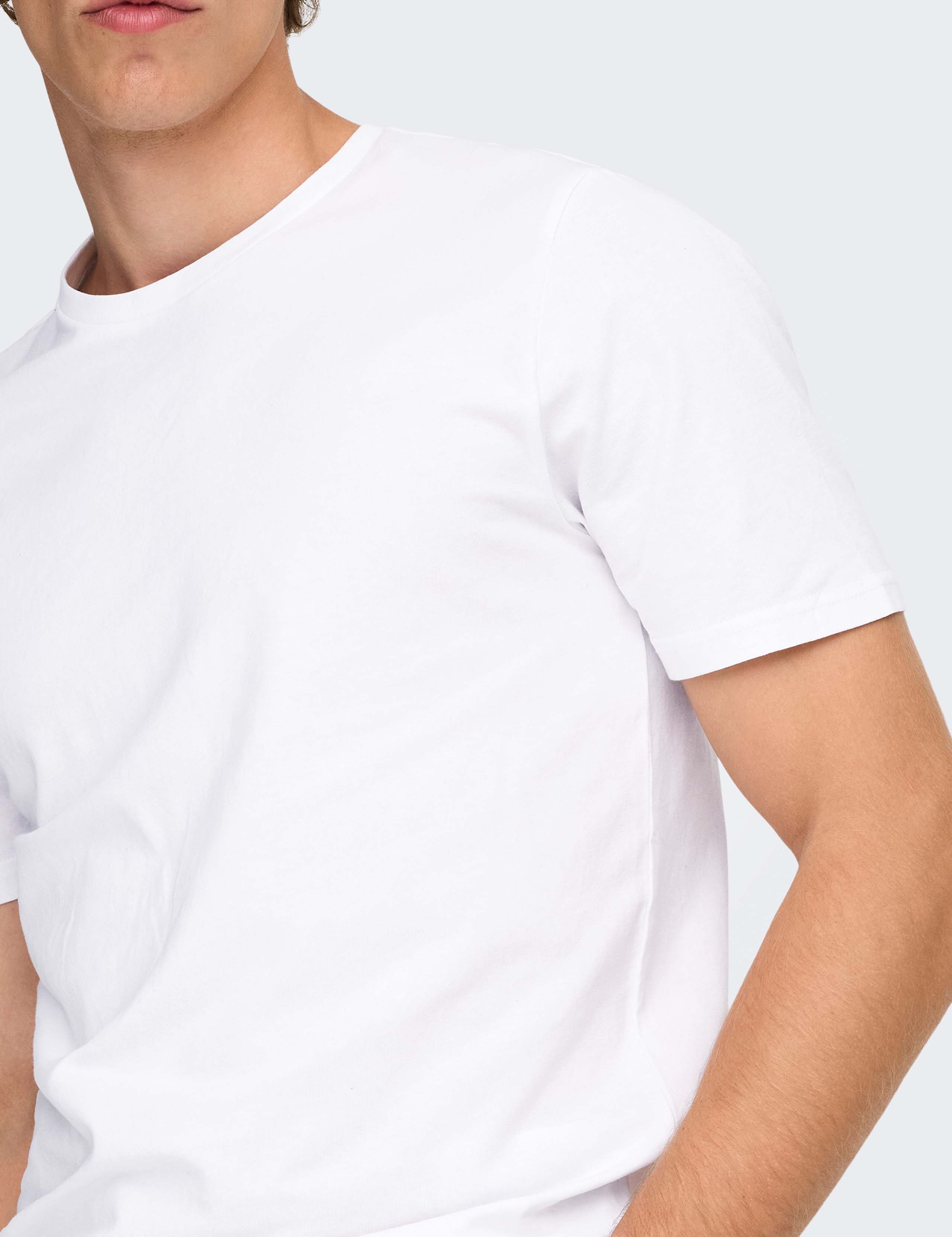 2 Pack Slim Fit Cotton Rich Crew Neck T-Shirts 4 of 5