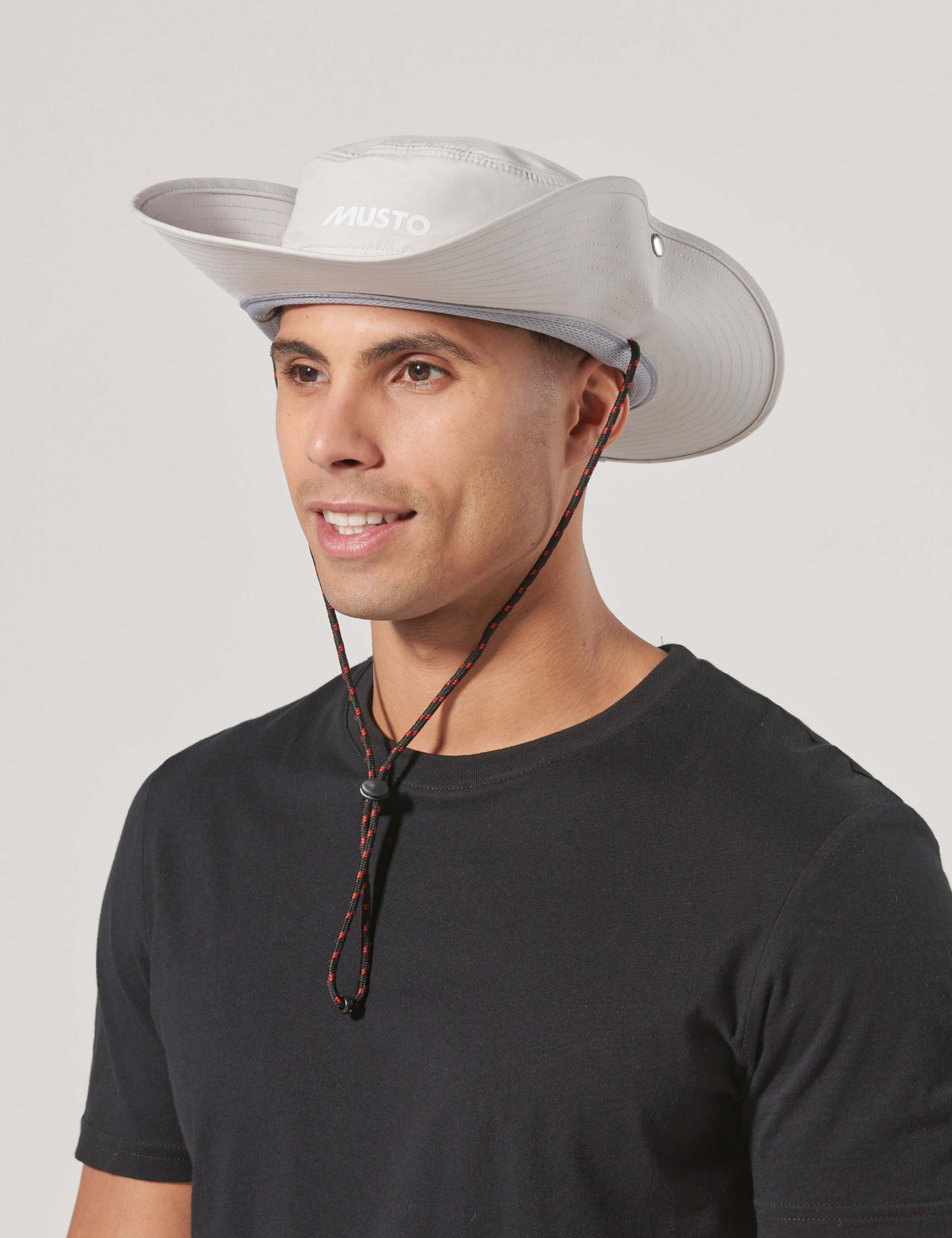 Evolution Fast Dry Bucket Hat 2 of 2