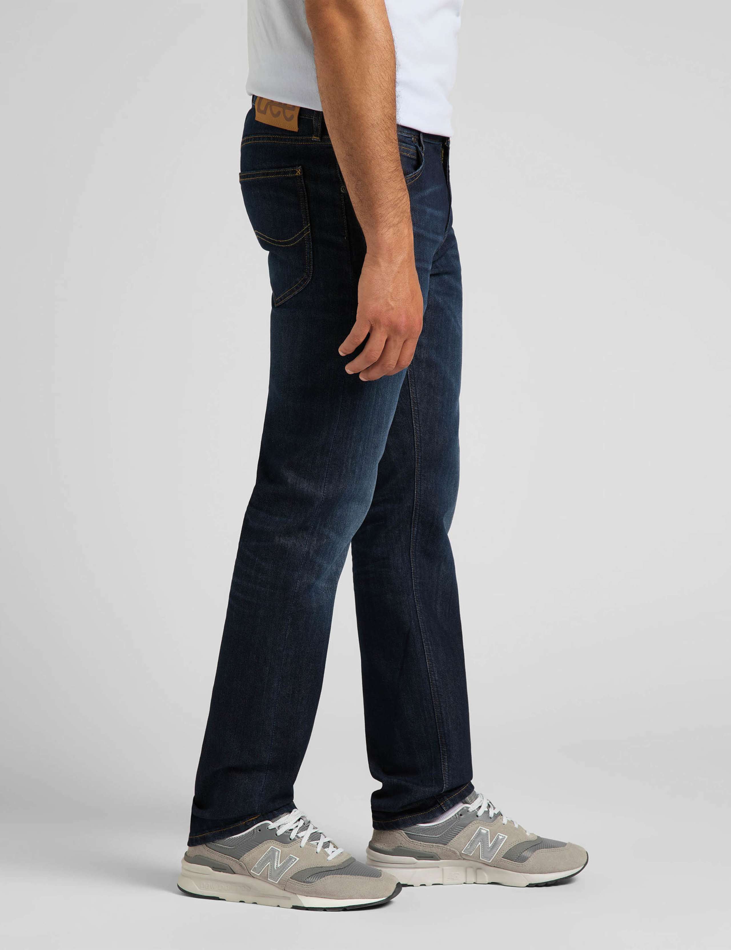 Straight Fit Daren 5 Pocket Stretch Jeans 4 of 5