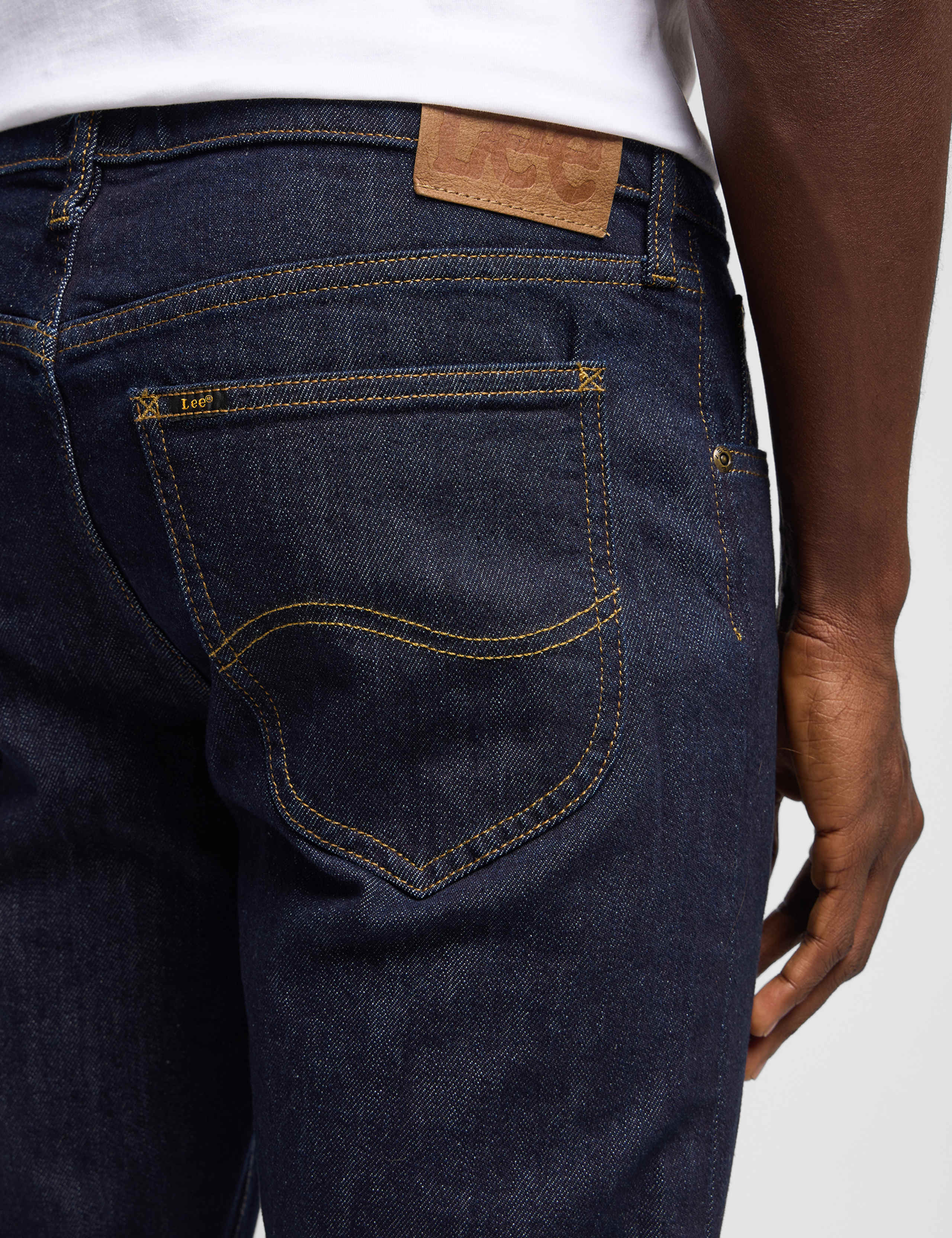 Indigo Dyed Regular Straight Fit Jeans 5 of 6