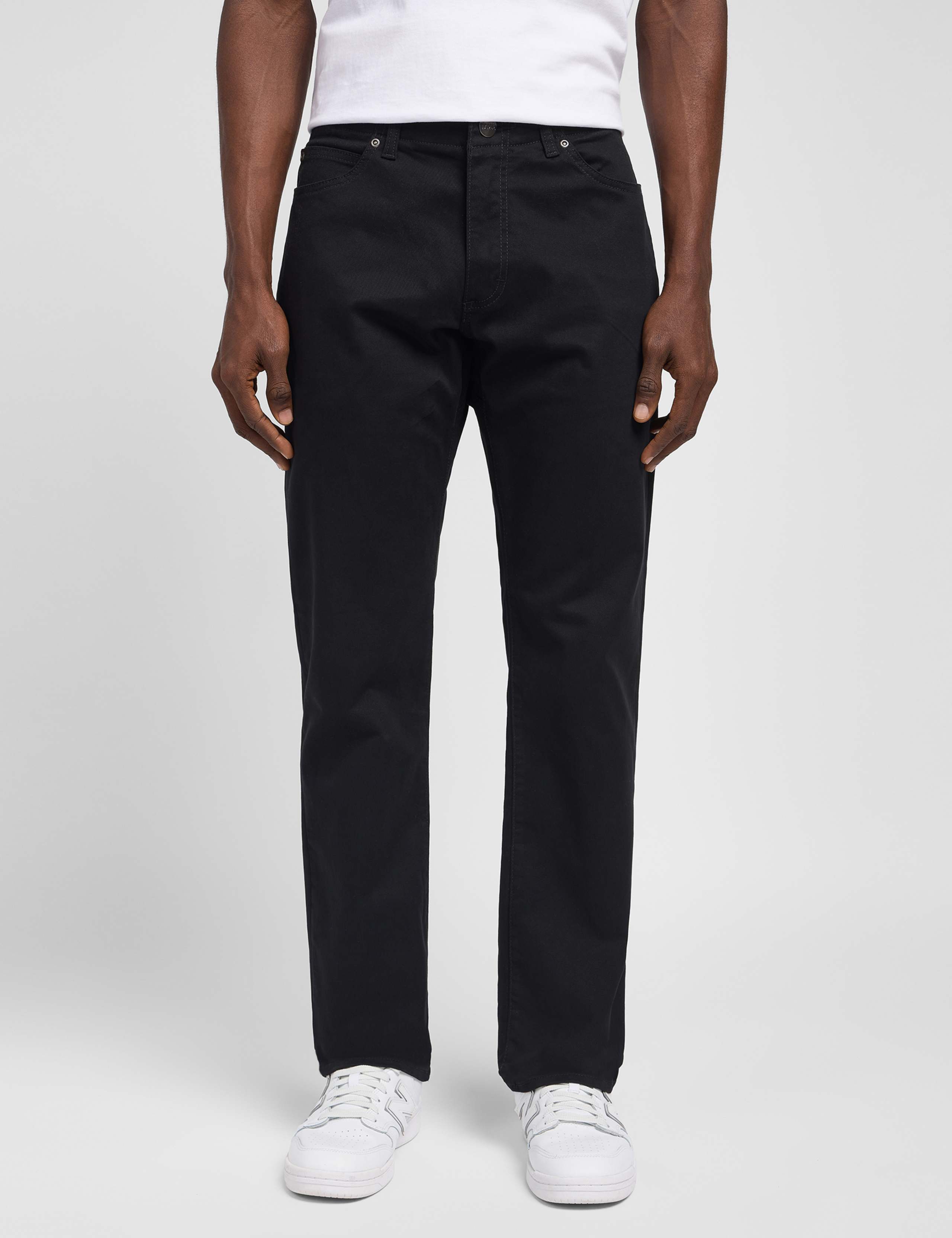 Straight Fit 5 Pocket Jeans 3 of 6