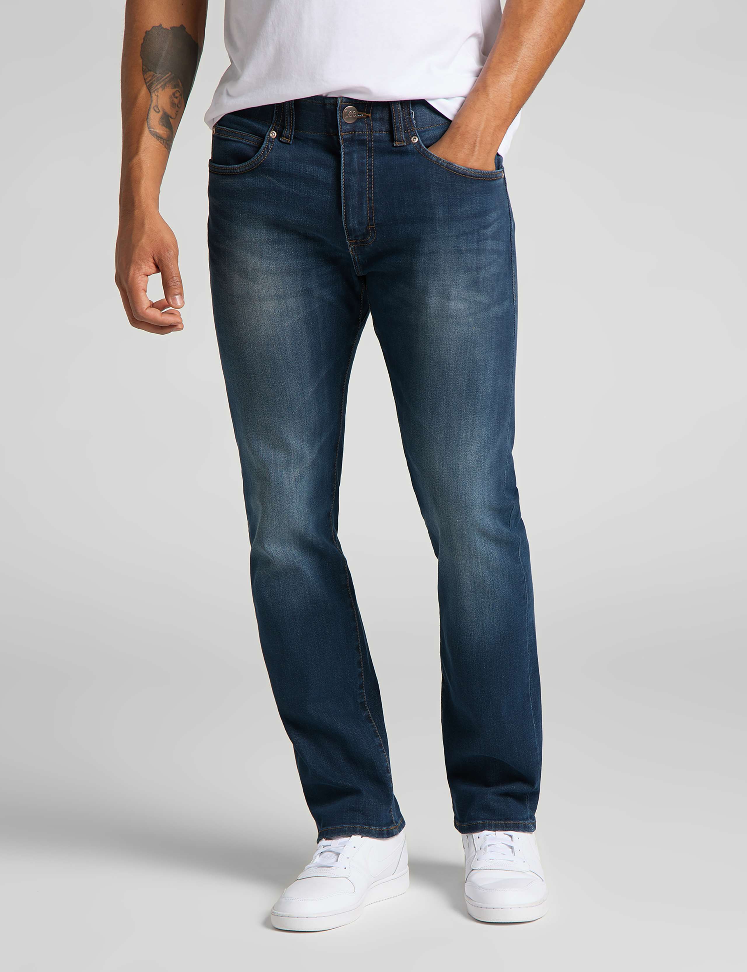 Slim Fit MVP 5 Pocket Jeans 1 of 5
