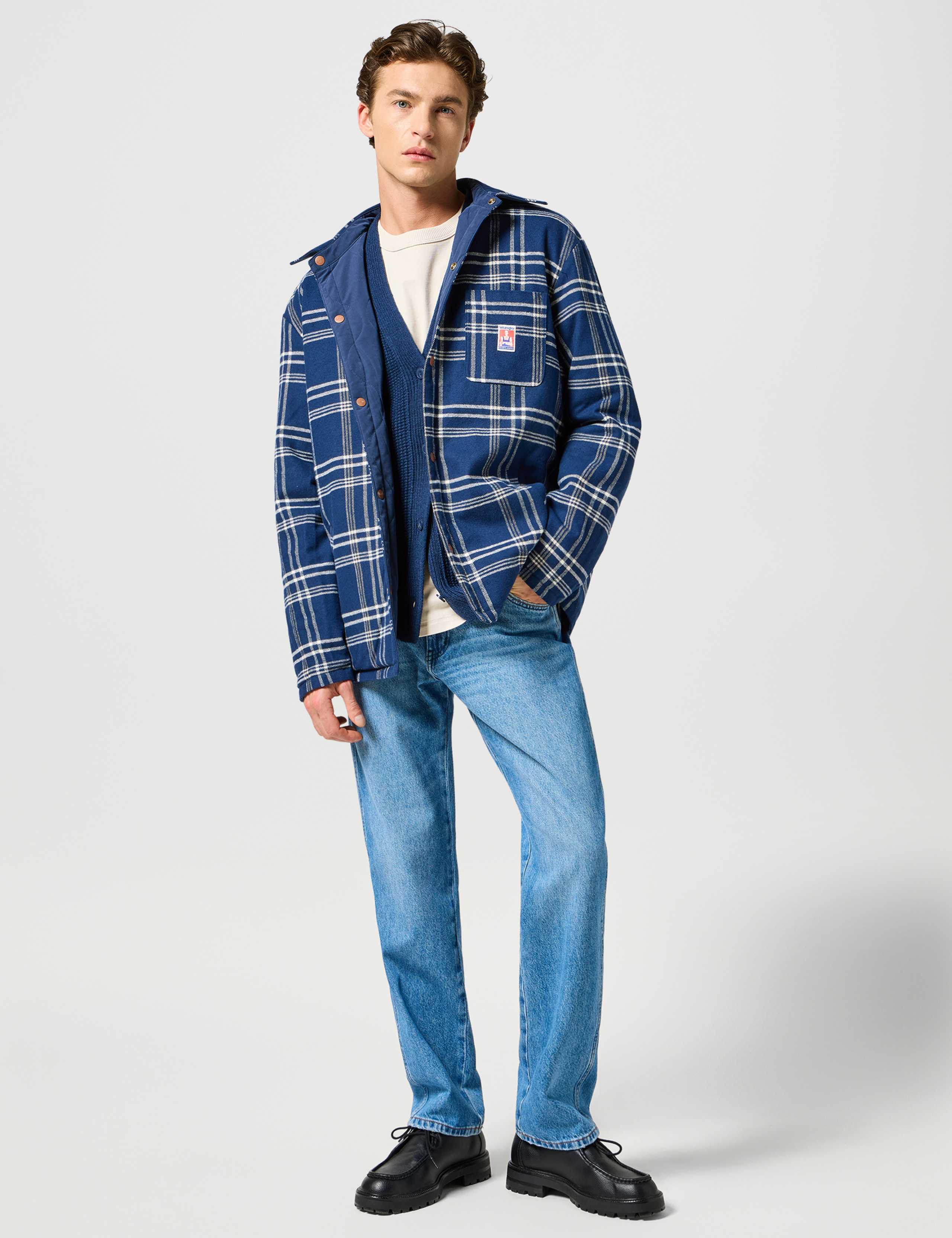 Relaxed Fit Jeans 3 of 6
