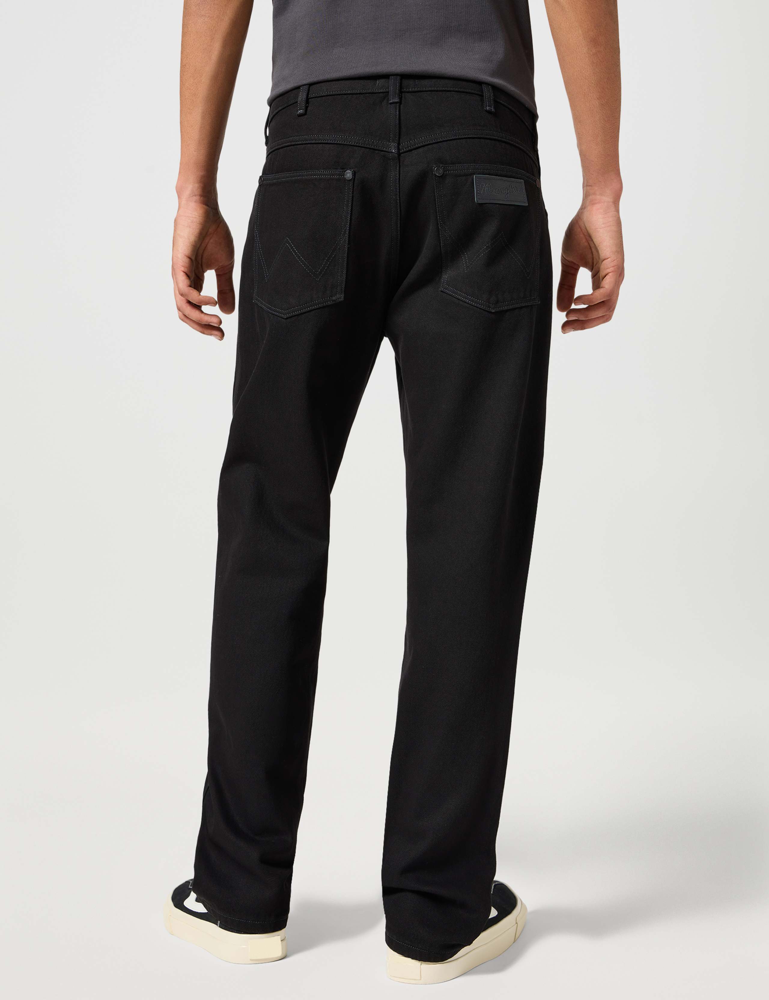 Relaxed Frontier Pure Cotton Jeans 4 of 6