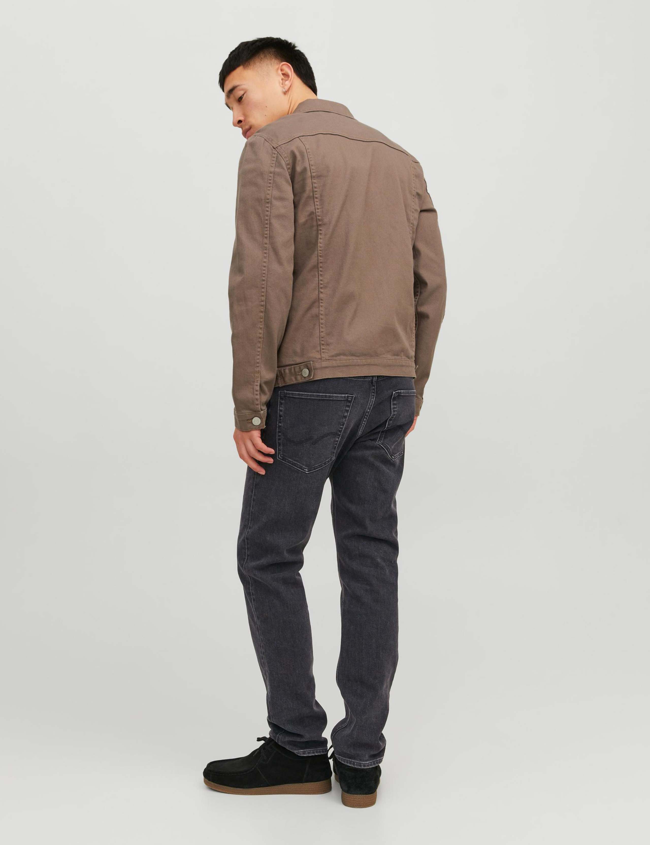 Tapered Fit 5 Pocket Jeans 3 of 5