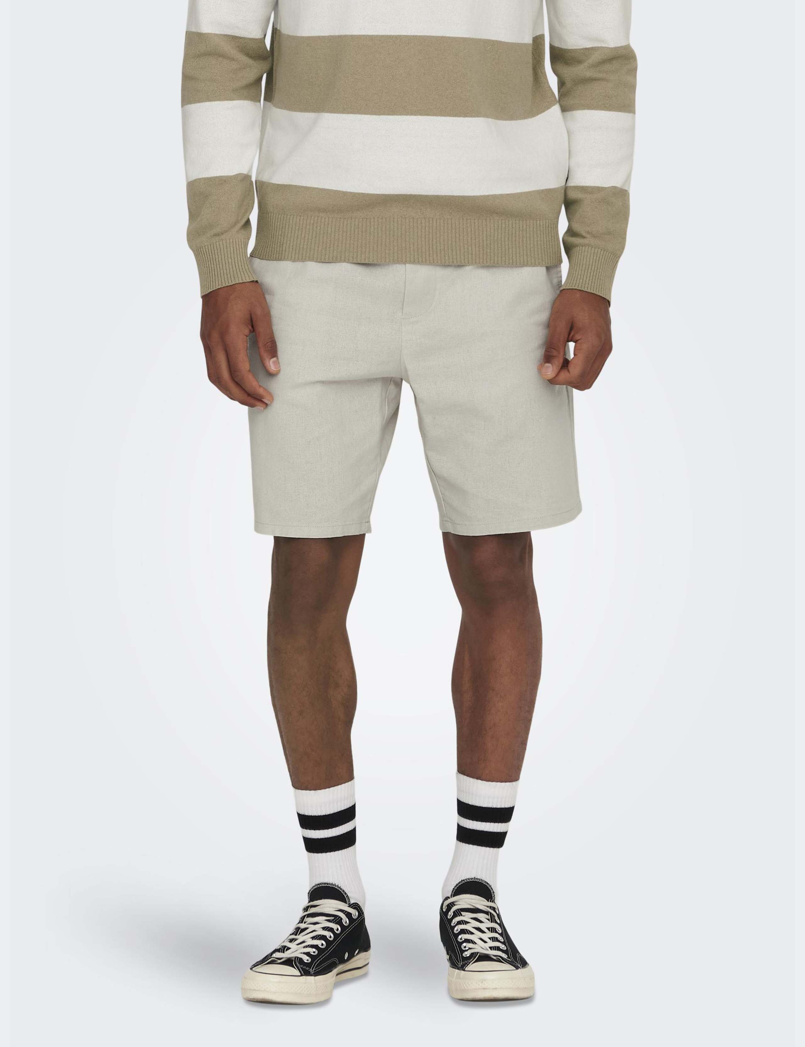 Elasticated Waist Shorts 3 of 7