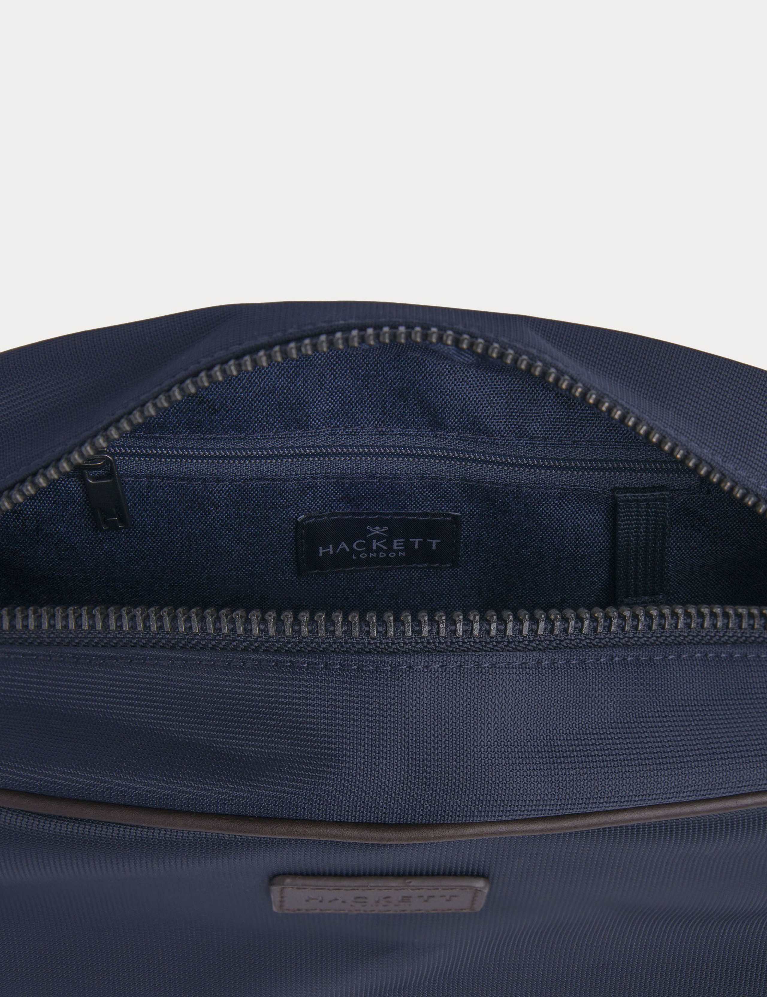 Washbag 3 of 3