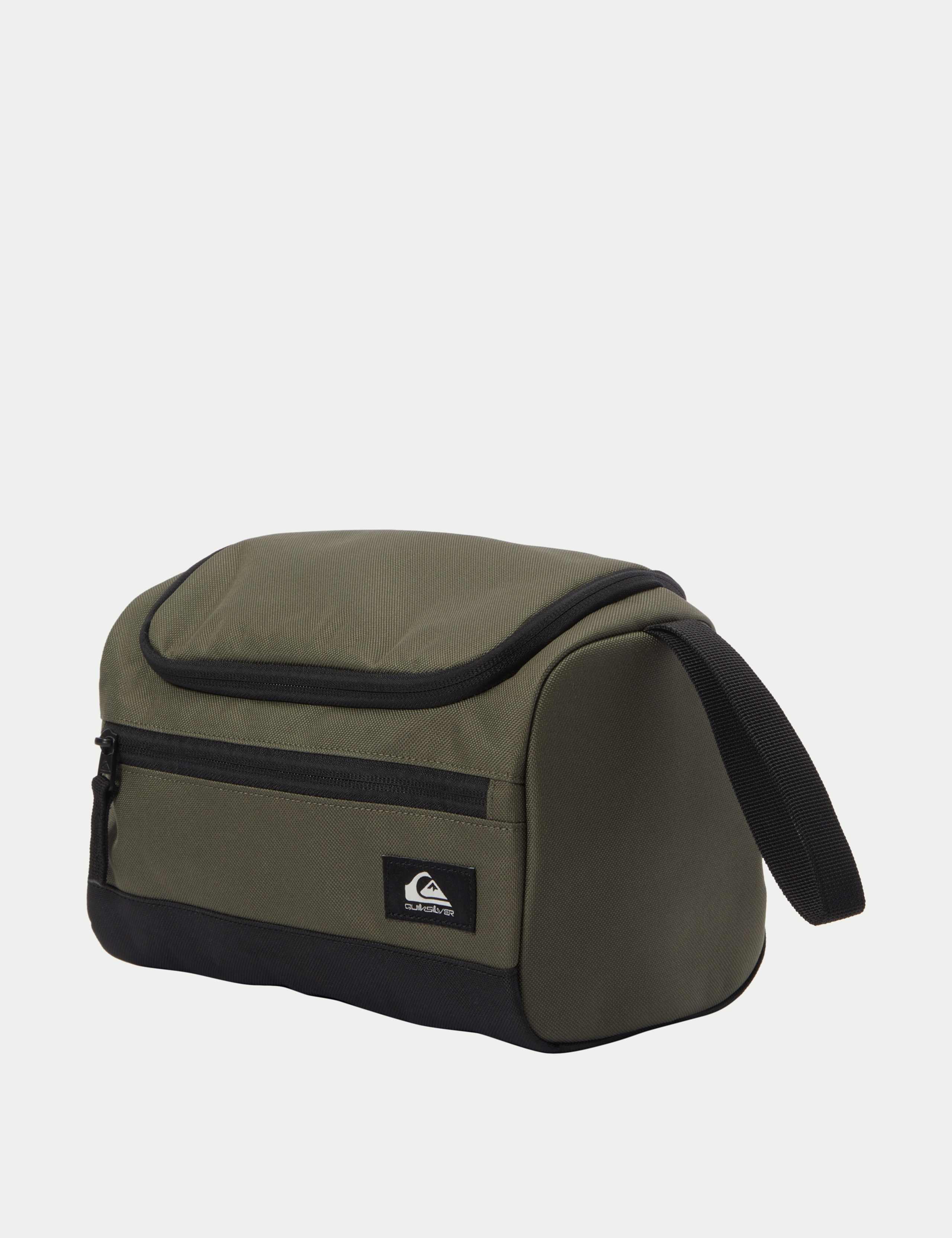 Capsule Washbag 2 of 3