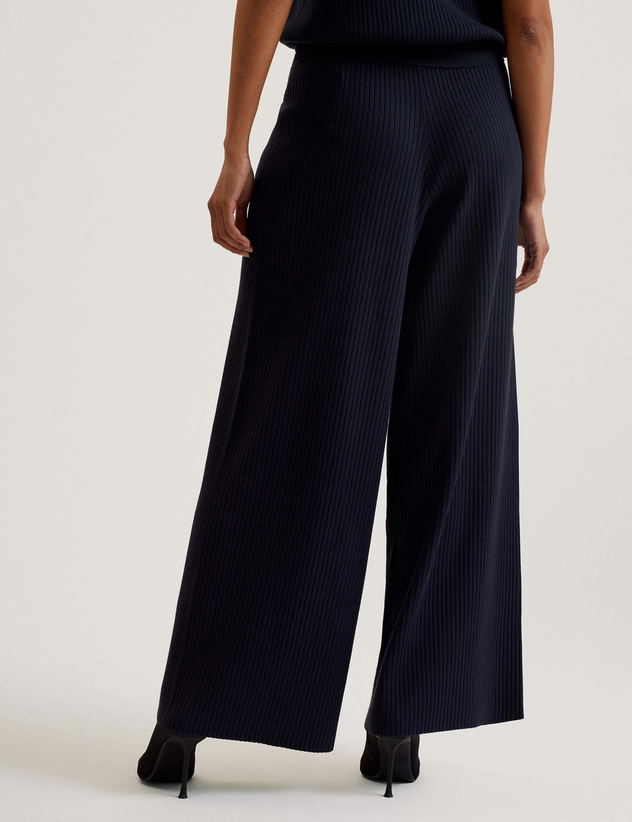 Ellenr Knitted Wide Leg Trouser 3 of 3