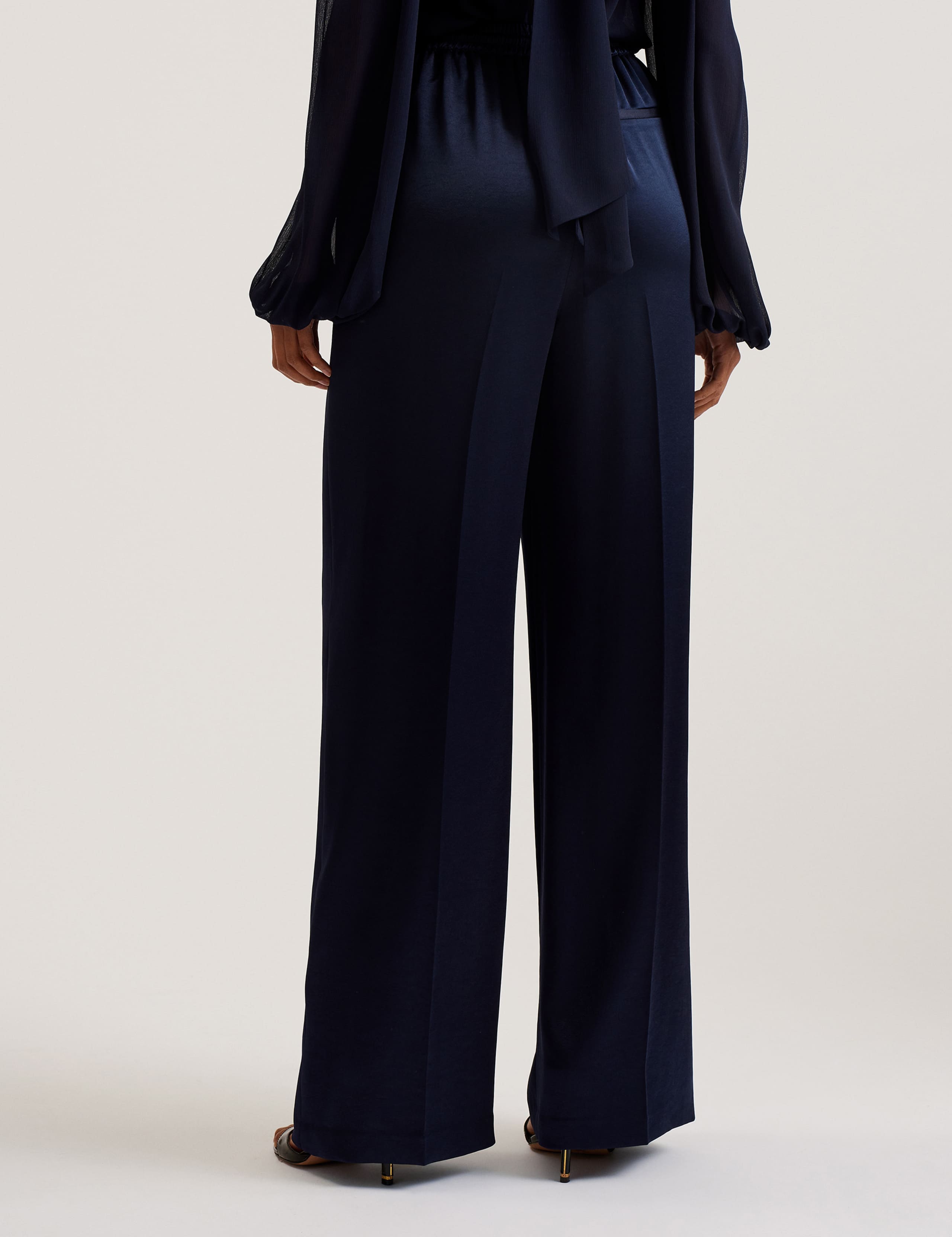 Umaibo Wide Leg Jogger 3 of 3