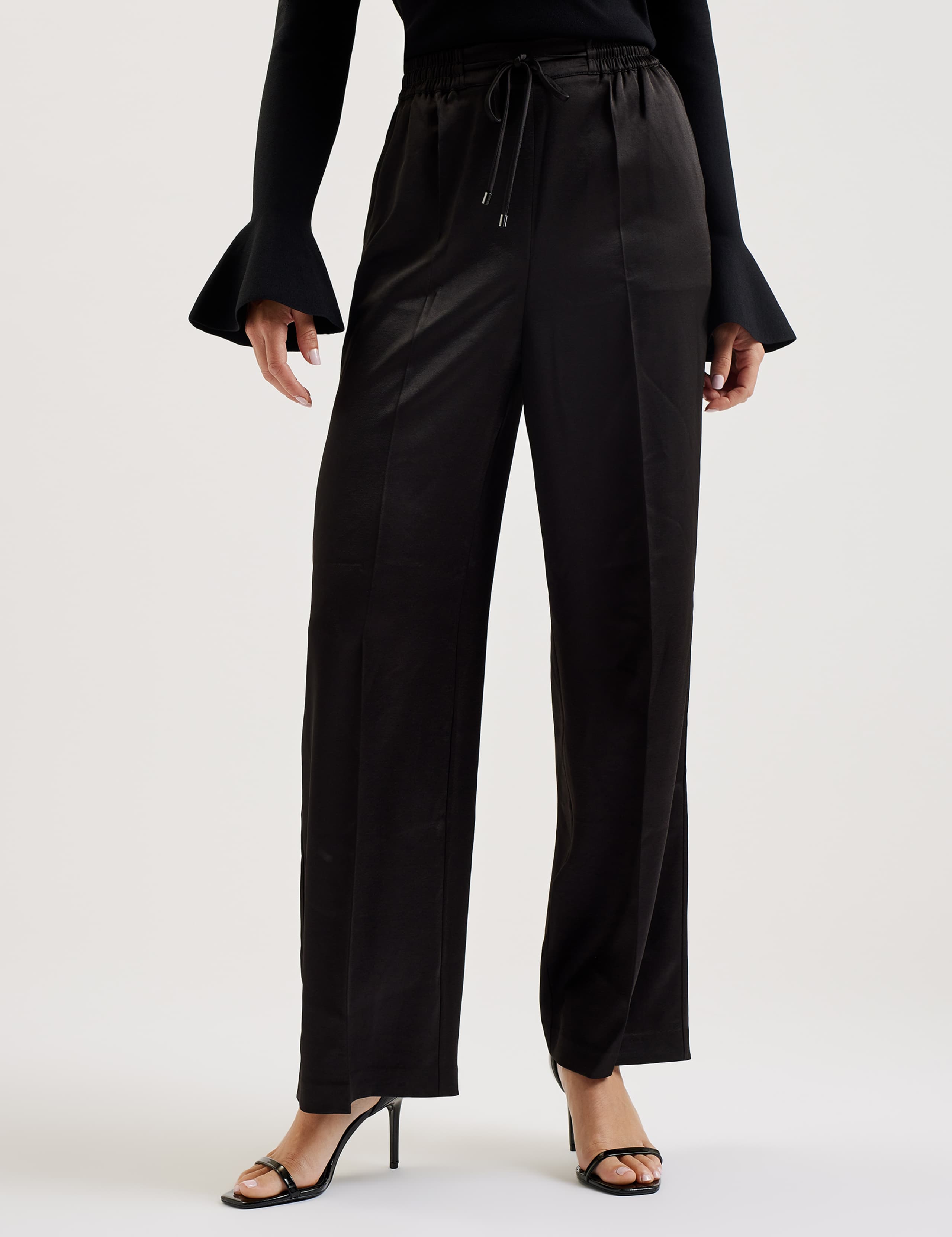 Umaibo Wide Leg Jogger 2 of 3