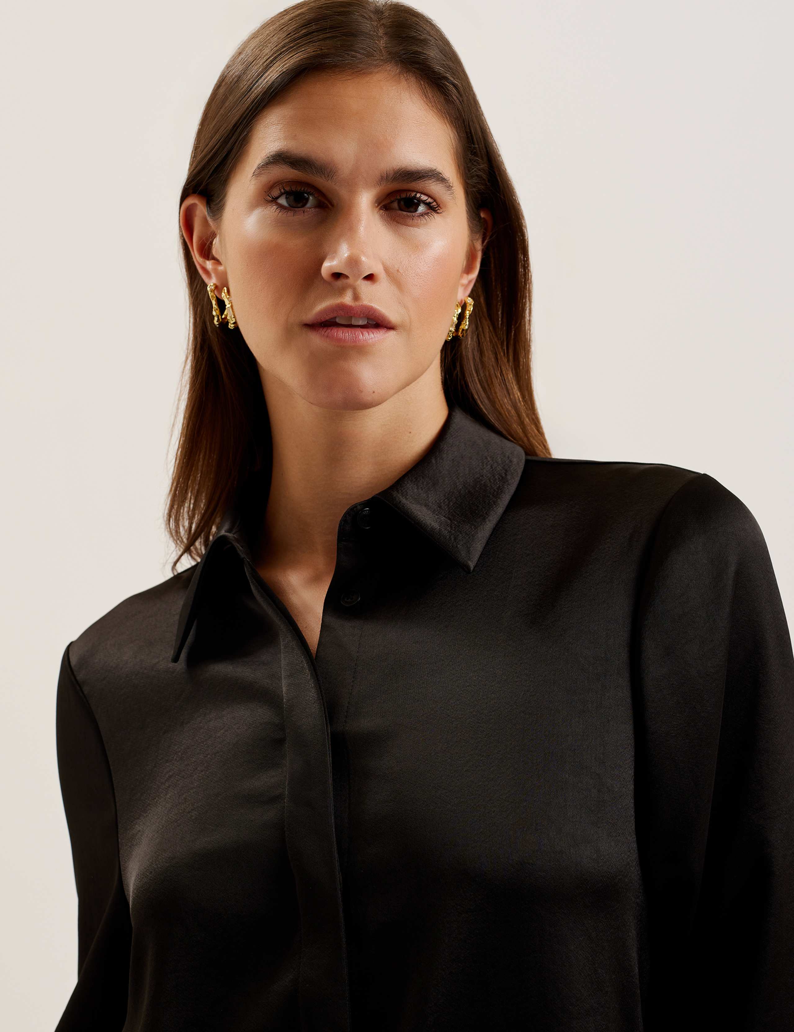 Satin Collared Longline Shirt 2 of 3