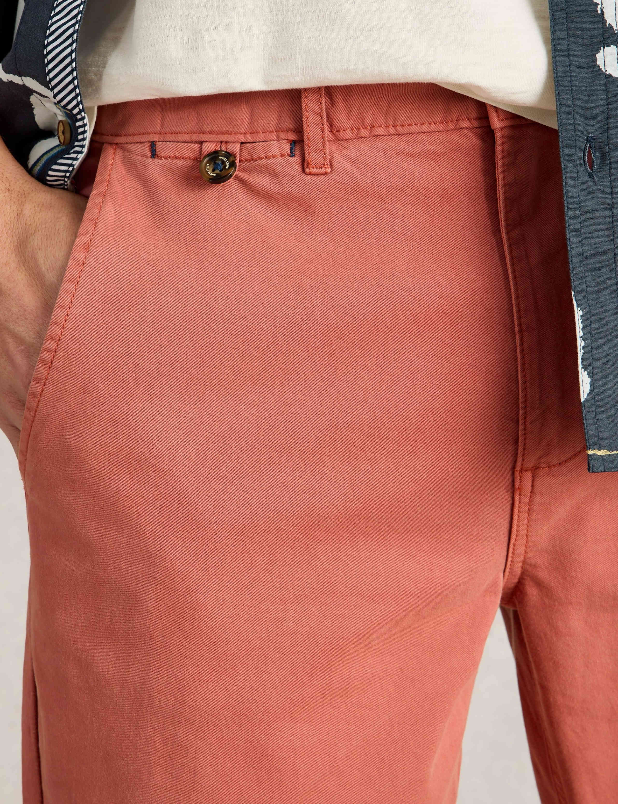 Chinos 5 of 6