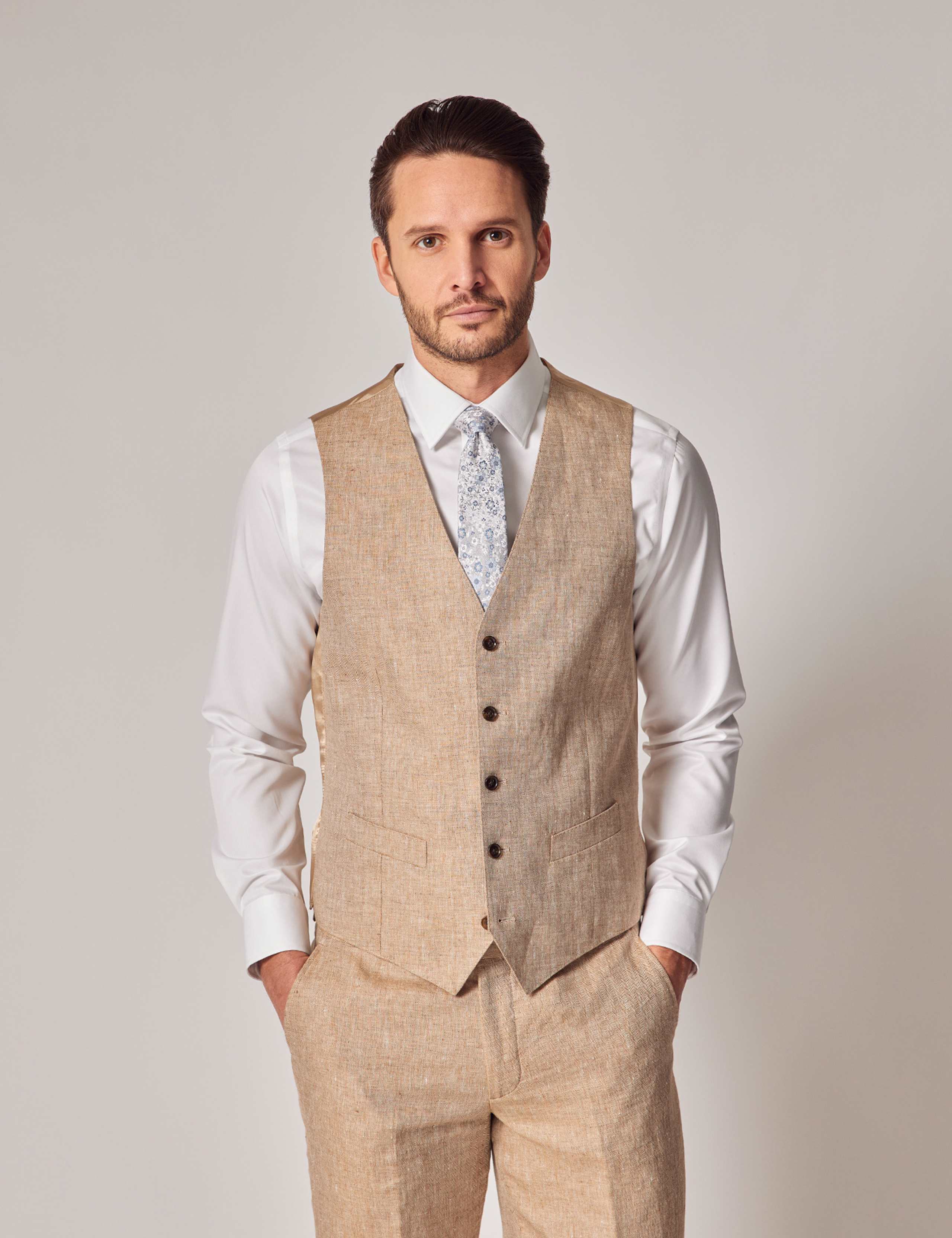 Tailored Fit Pure Linen Waistcoat 1 of 6