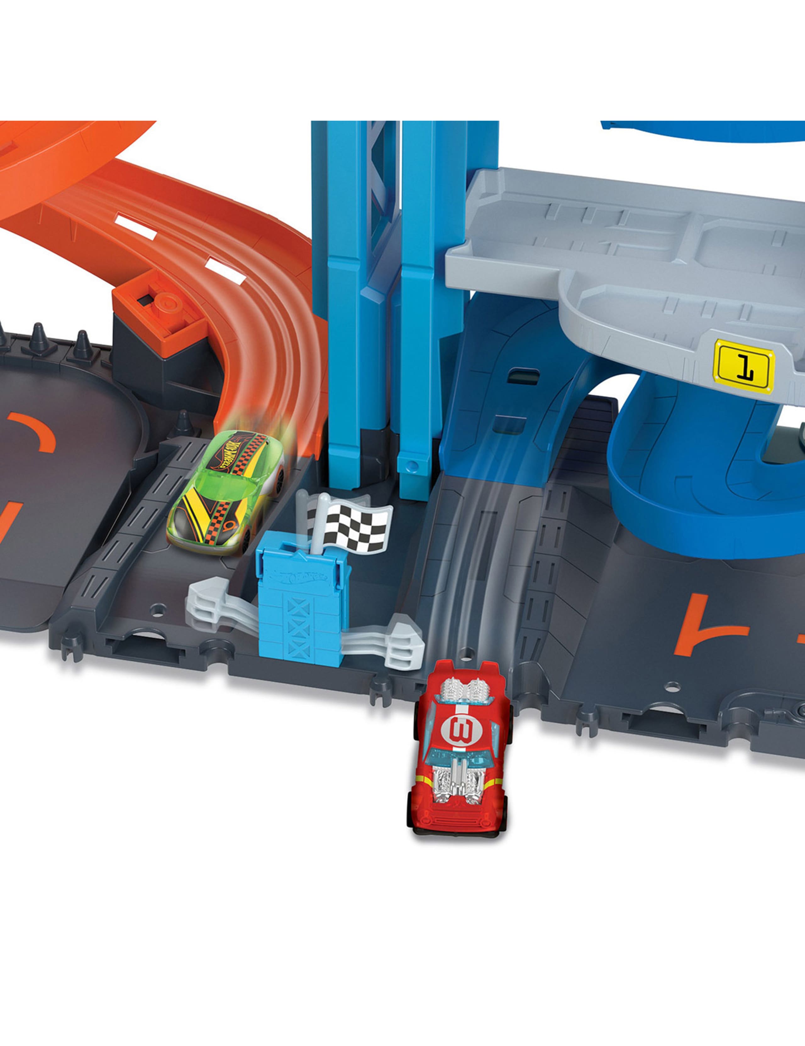 City 2-in-1 Transforming Race Tower Playset (3+ Yrs) 5 of 6