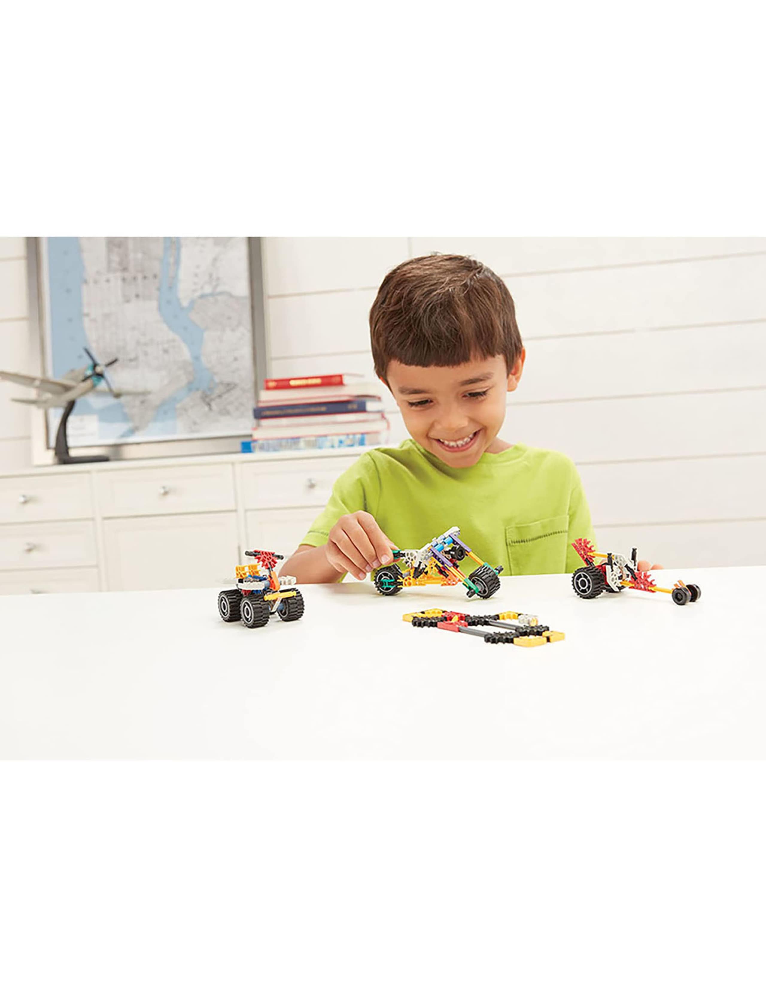 Fast Vehicles Building Set (5-10 Yrs) 4 of 4