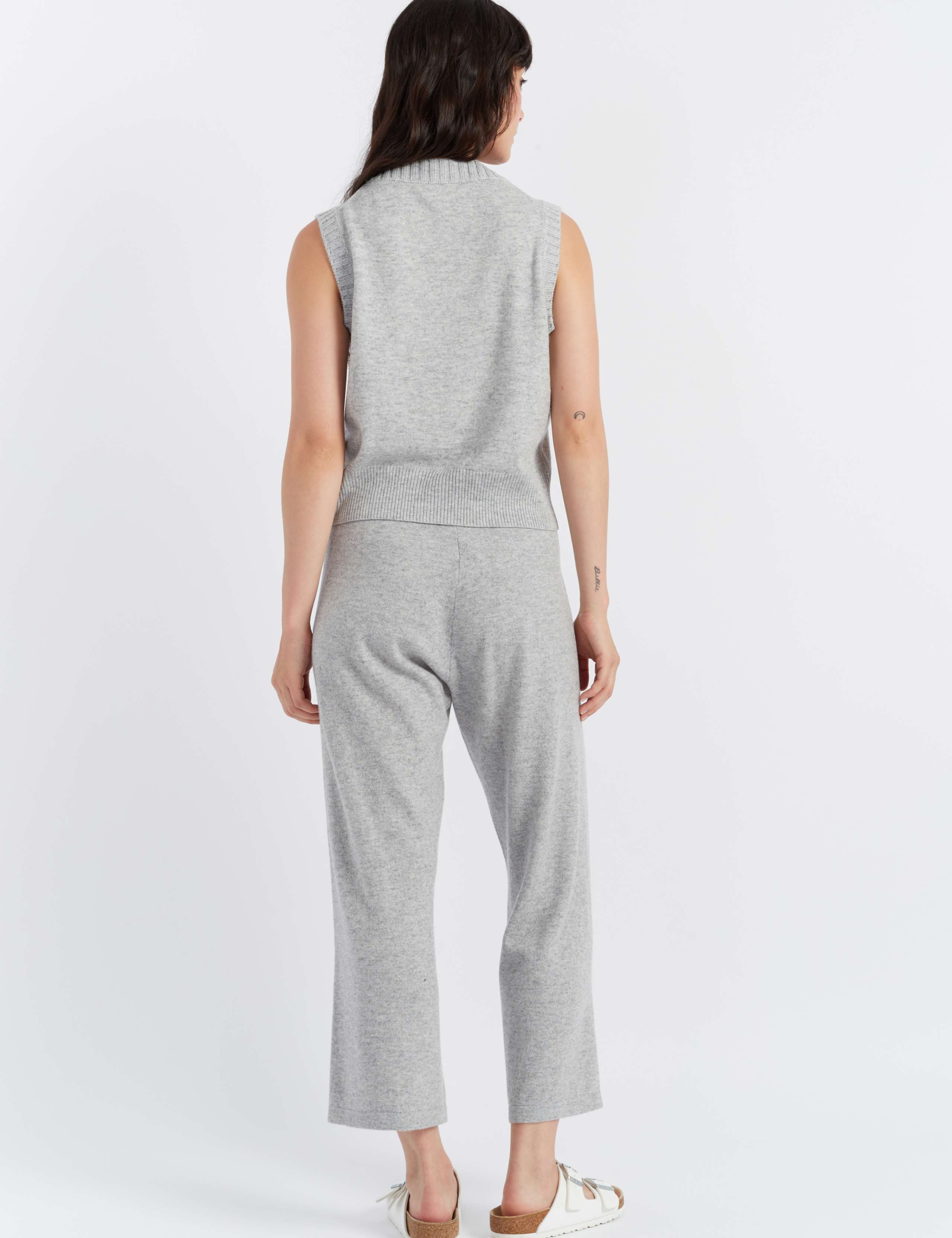 Wool Rich Knitted Waistcoat with Cashmere 3 of 3