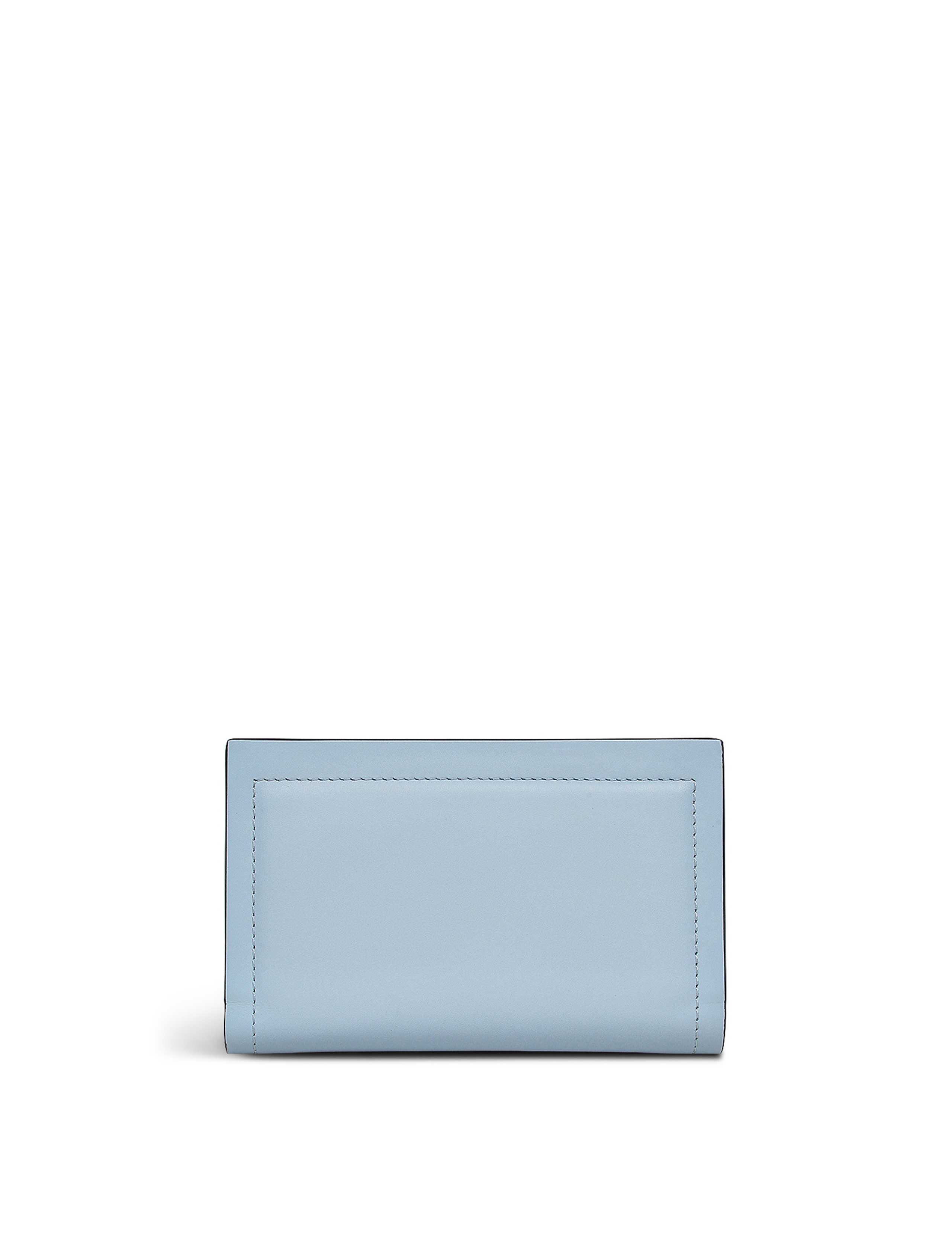 Heritage Border Leather Medium Bifold Purse 2 of 3