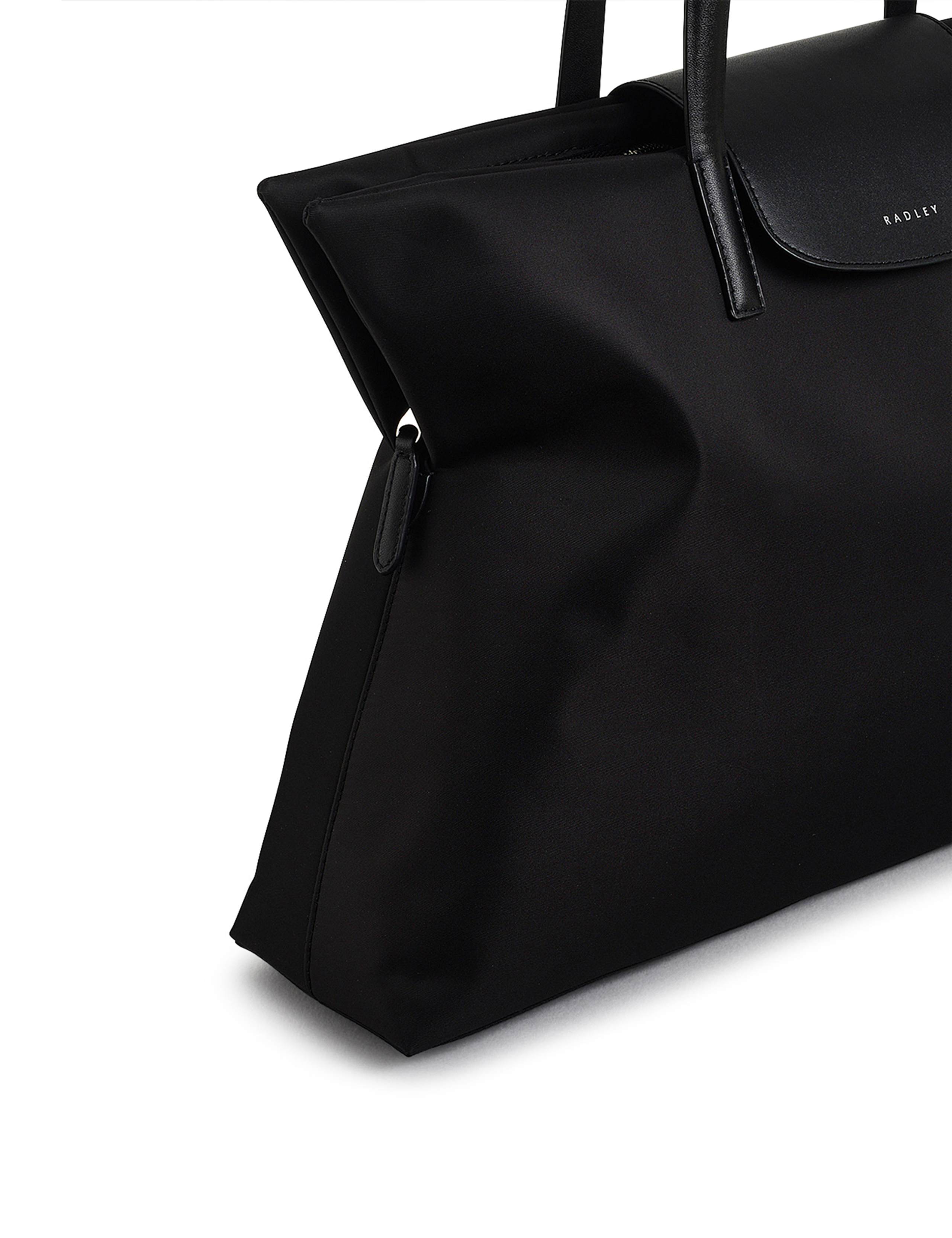 Pocket Essentials Medium Zip Tote Bag 5 of 5