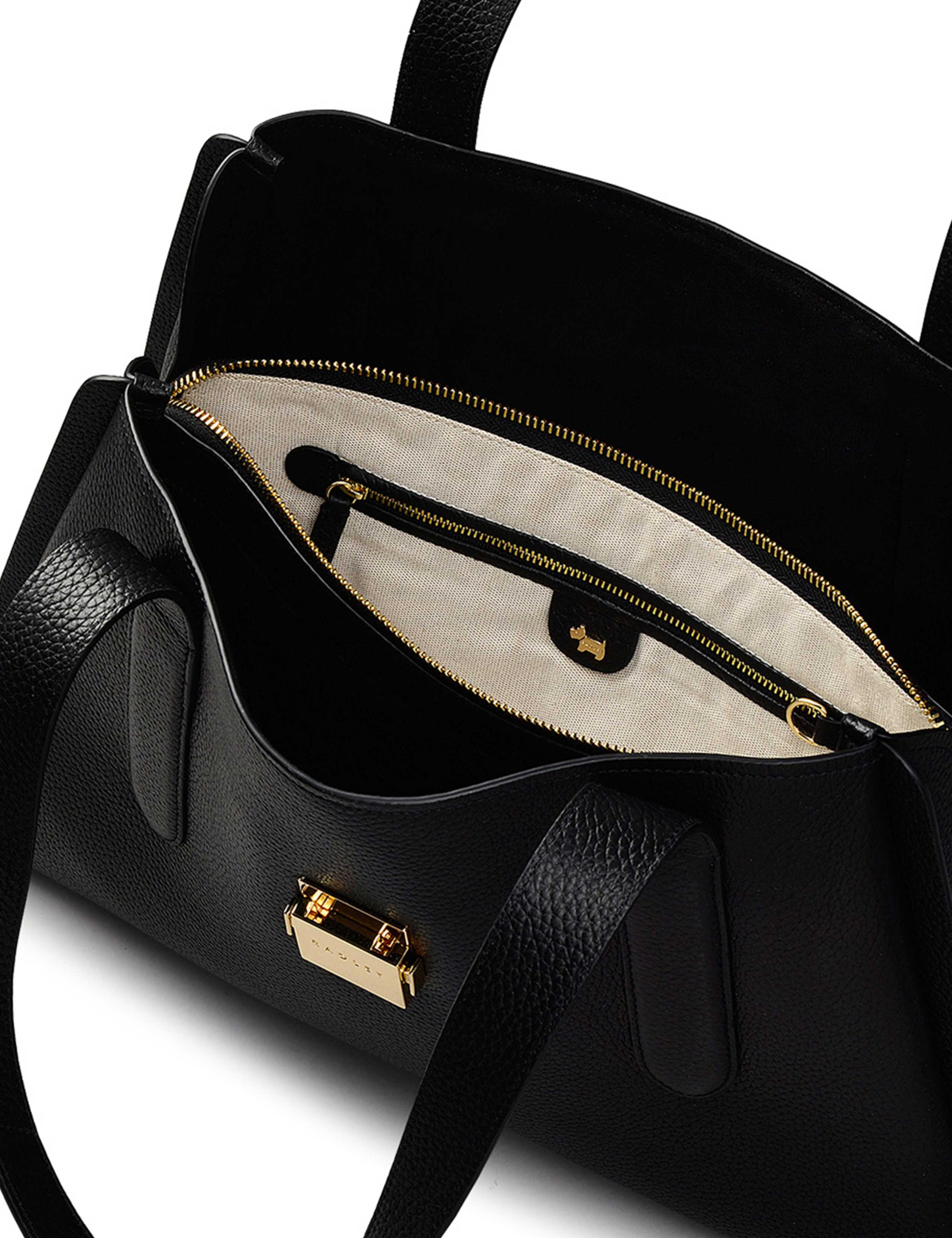 Leather Shoulder Bag 3 of 4