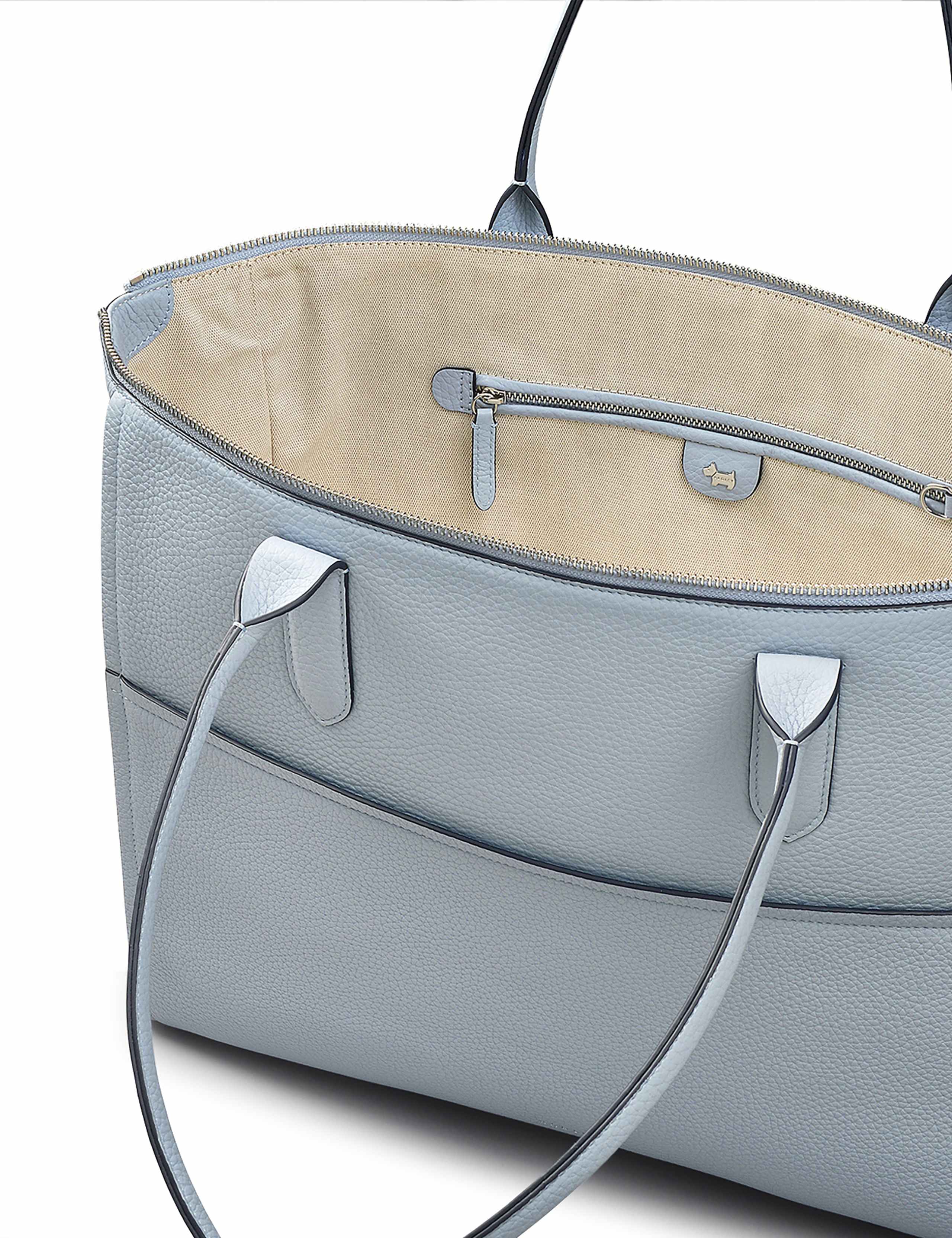 Oak Street Leather Zip Tote Bag 4 of 5