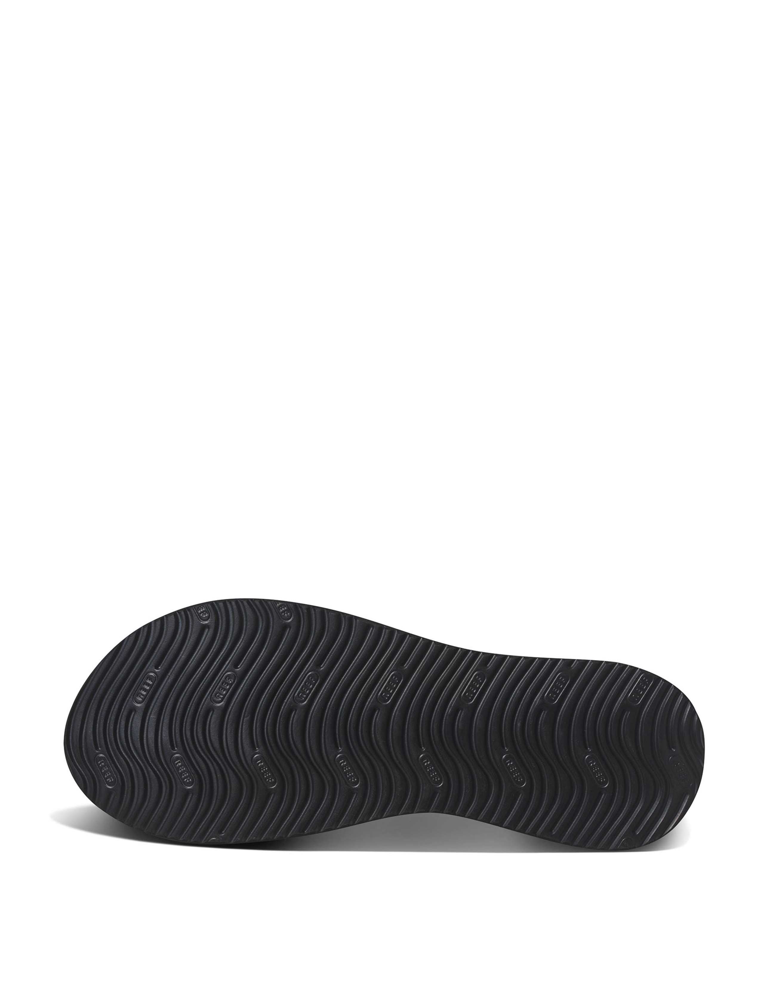 Cushion Phantom 2.0 Flip Flops 4 of 6