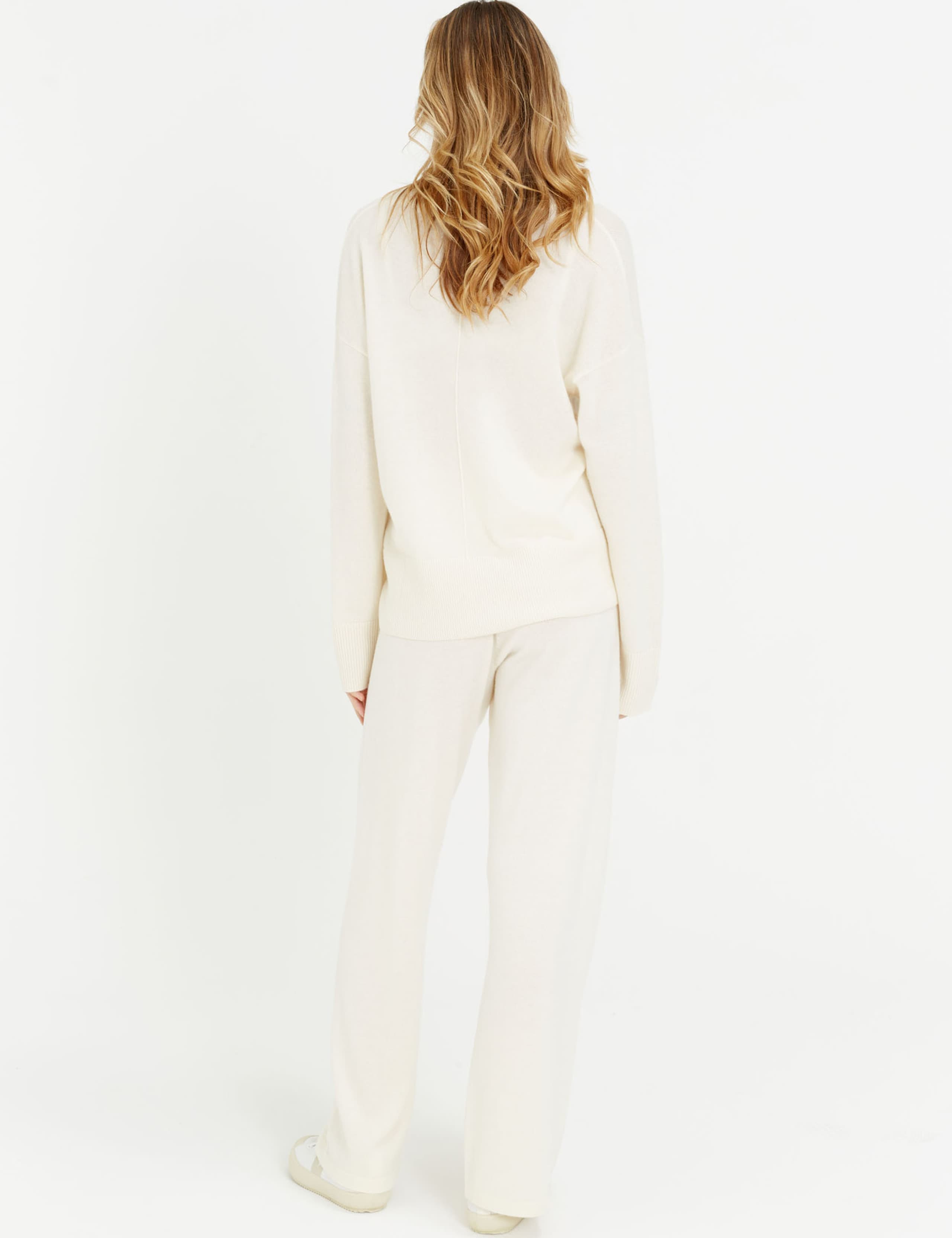 Wool Rich Wide Leg Relaxed Joggers with Cashmere 4 of 4