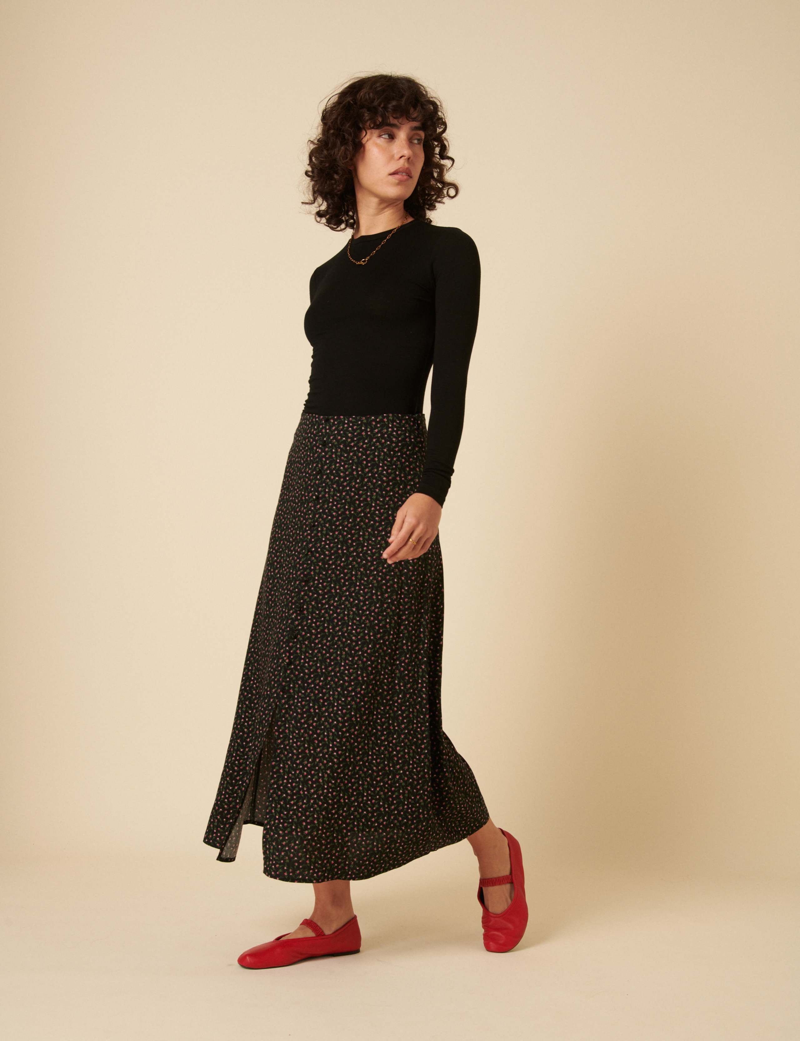 Floral Split Front Midi A-Line Skirt 2 of 8