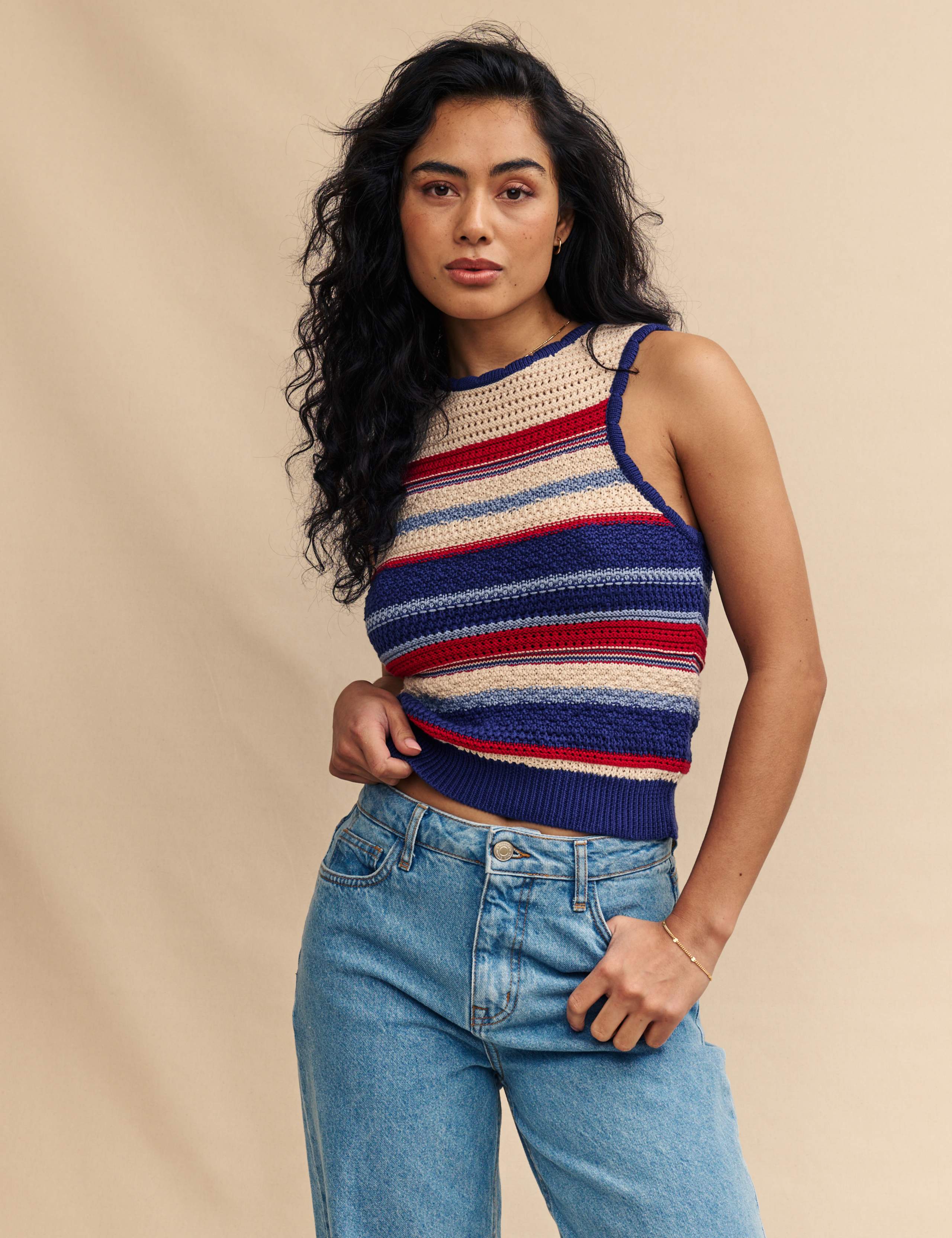 トップス UNIFORM EXPERIMENT COTTON CABL KNIT VEST What to wear for in-between weather? ​ Our zip-up knitted