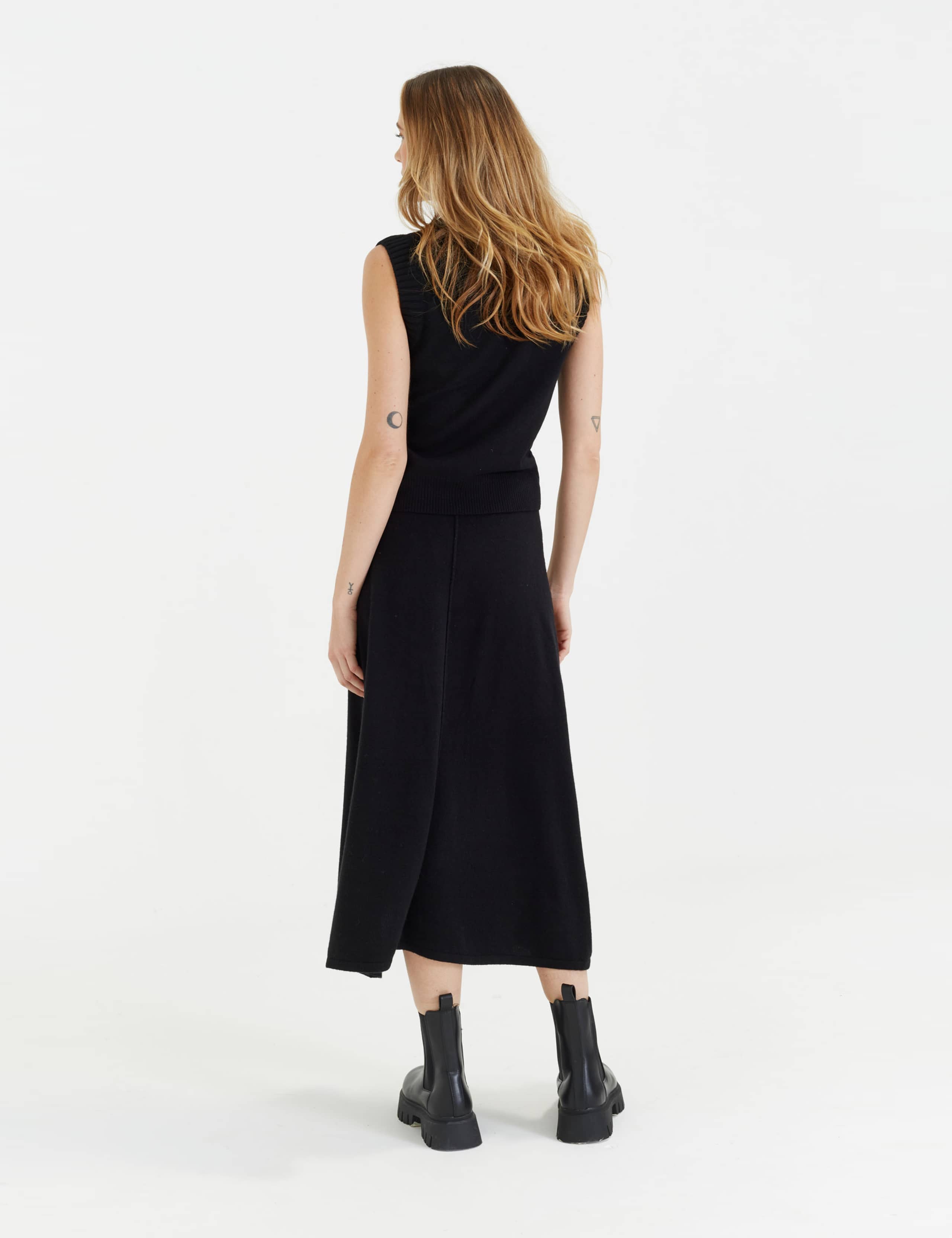 Midi A-Line Skirt with Cashmere 3 of 4